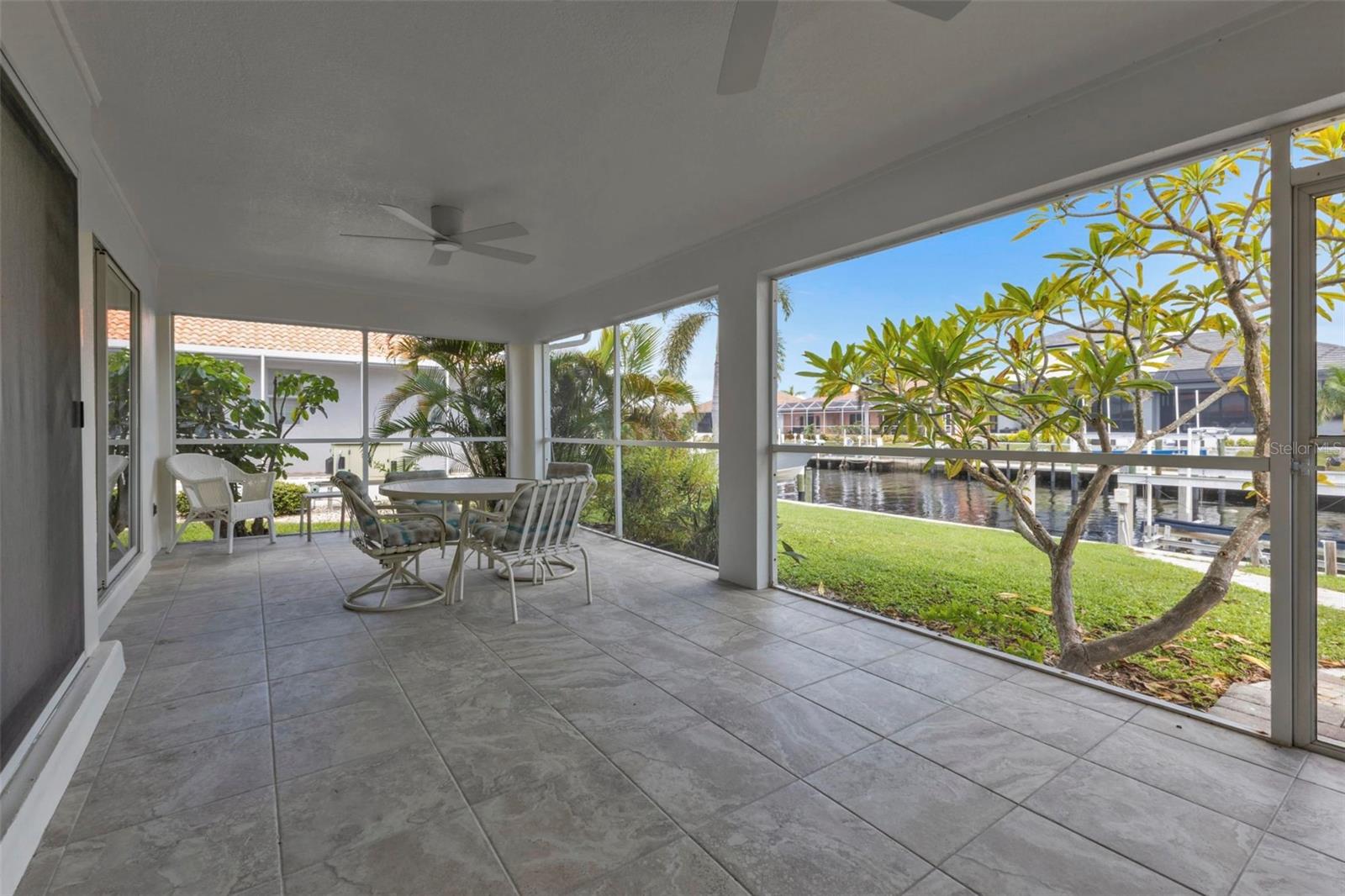 Image 33 of 78 For 16 Tropicana Drive