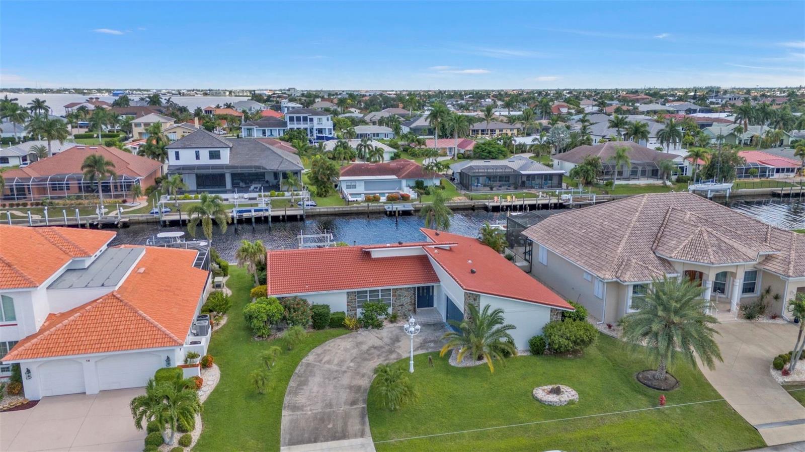 Image 50 of 78 For 16 Tropicana Drive