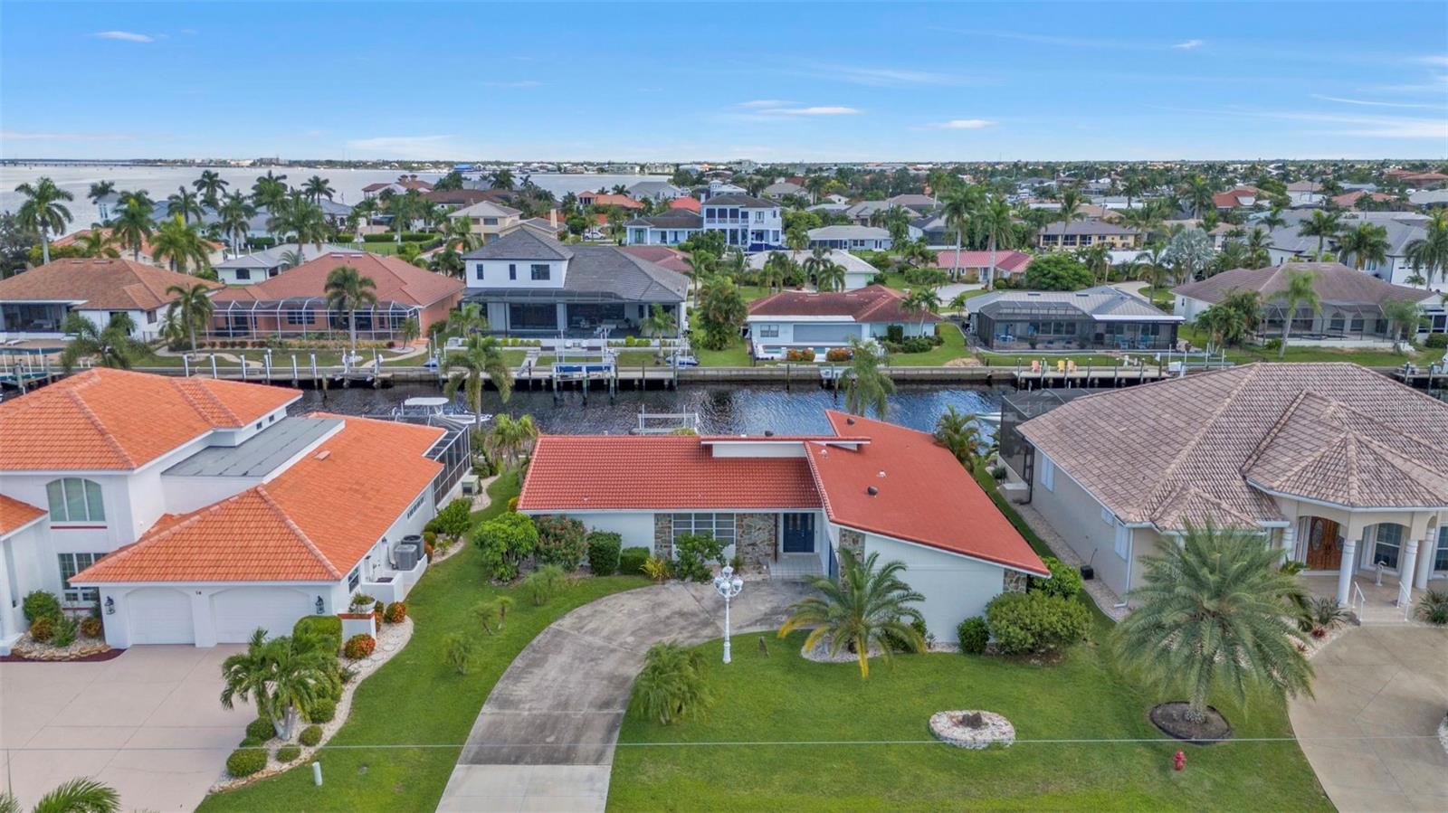 Image 52 of 78 For 16 Tropicana Drive