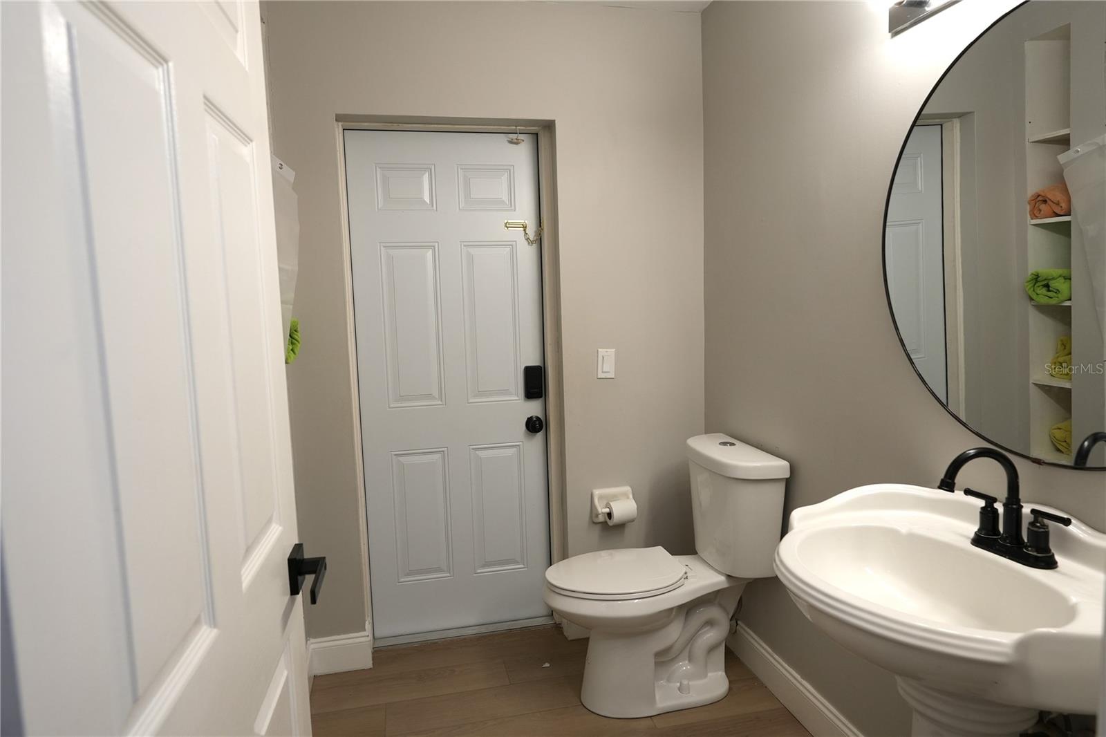 Image 13 of 20 For 5129 Prosch Circle