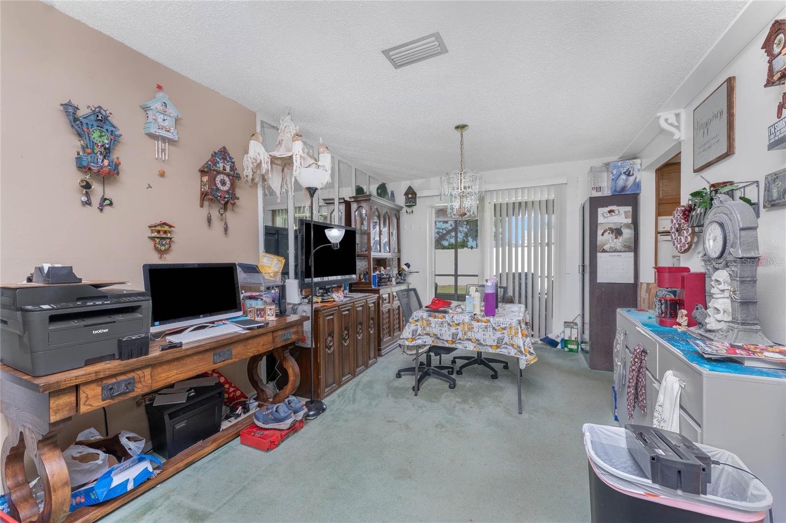 Image 12 of 42 For 22158 Riverhead Avenue