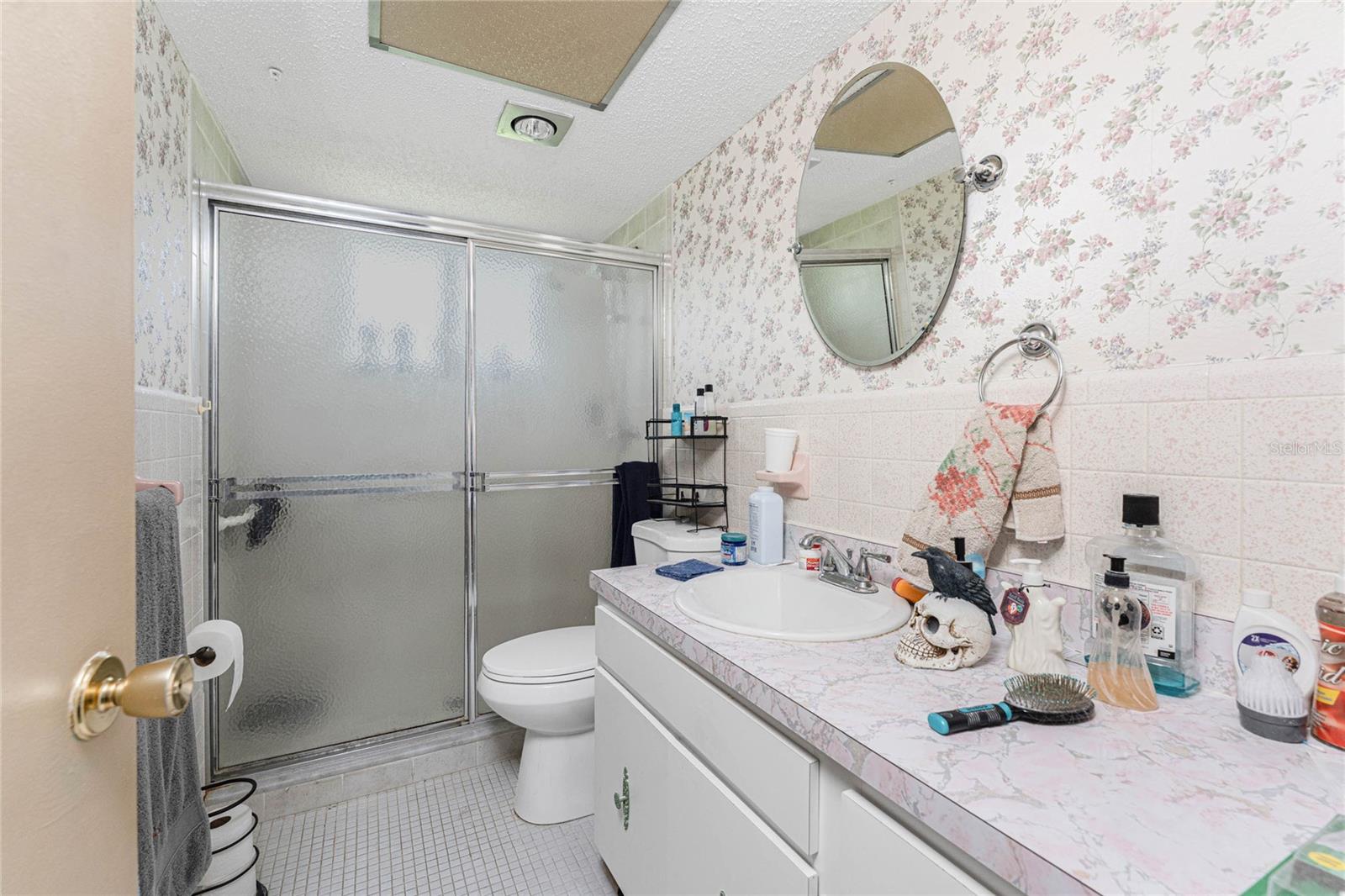Image 21 of 42 For 22158 Riverhead Avenue