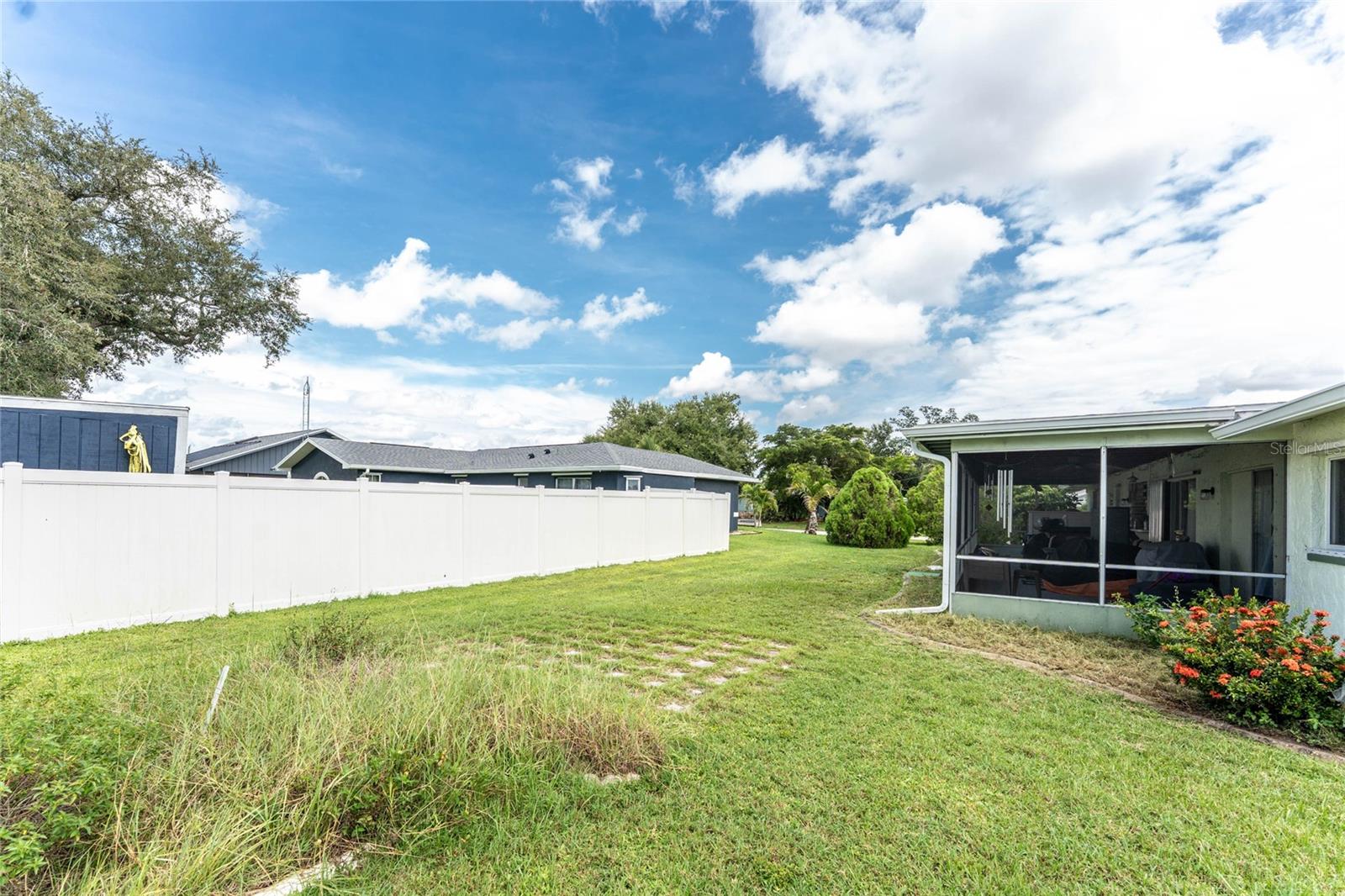Image 38 of 42 For 22158 Riverhead Avenue