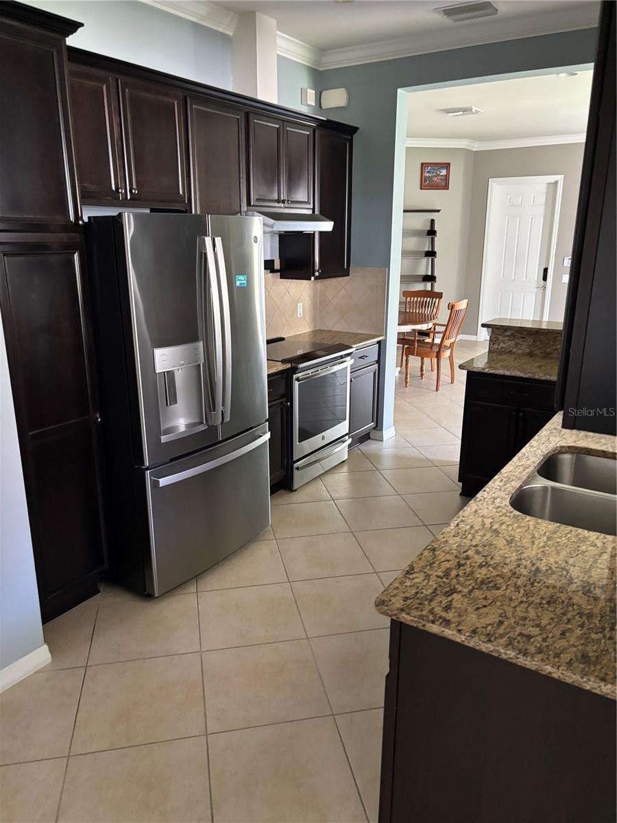 Image 2 of 11 For 1520 Dorgali Drive