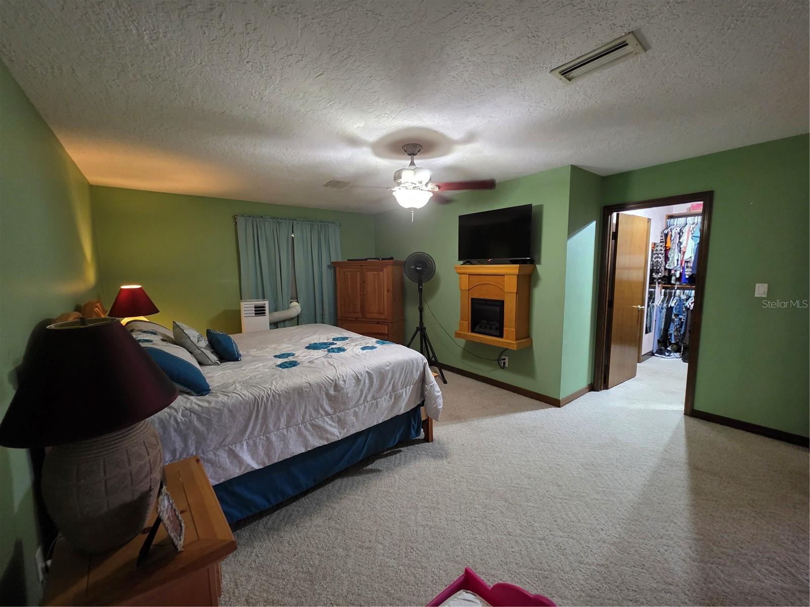 Image 8 of 56 For 43631 Farabee Road