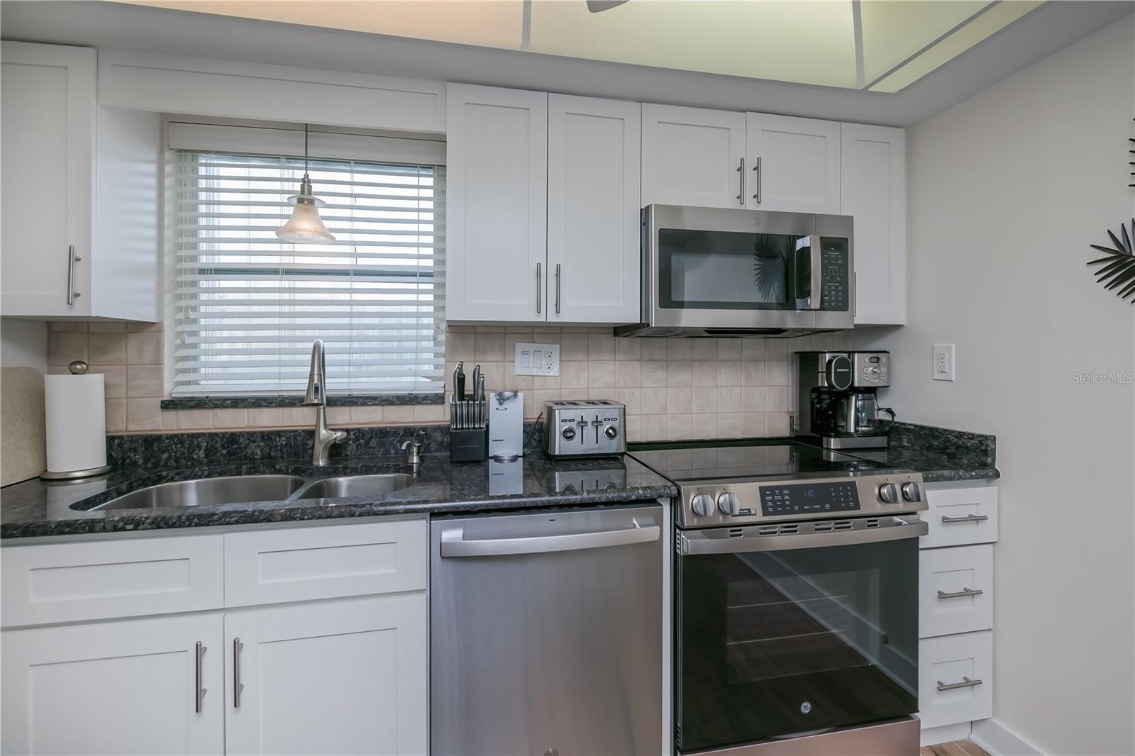 Image 11 of 64 For 1080 Bal Harbor Boulevard 5b