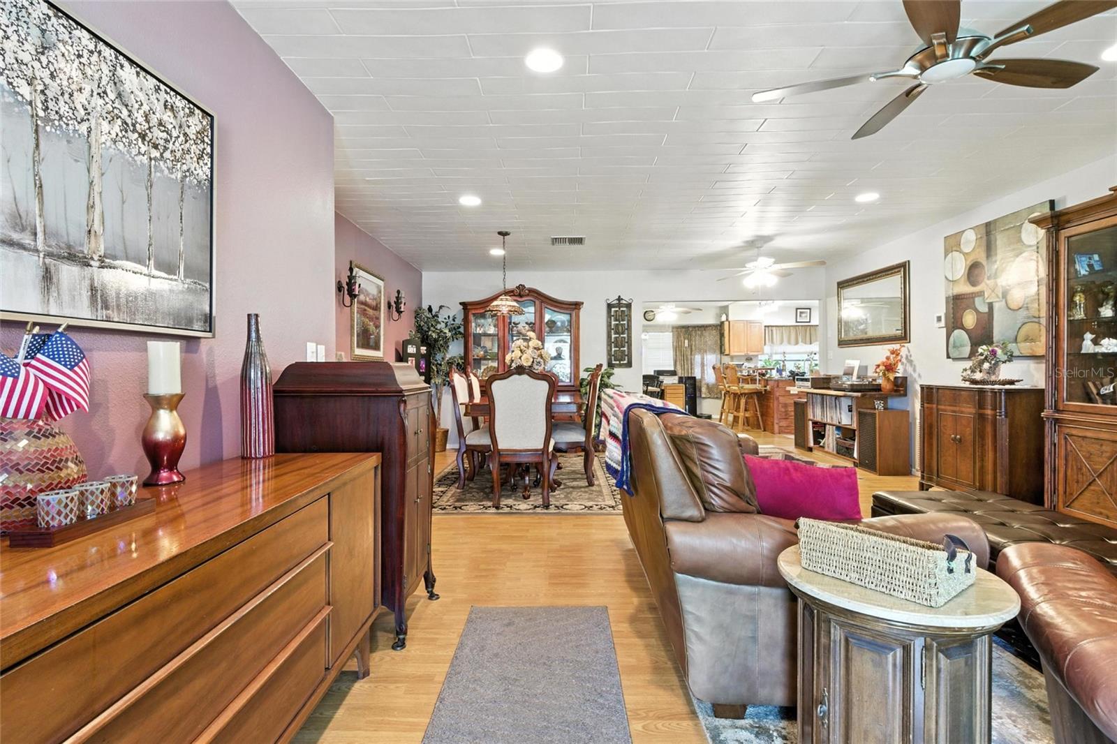 Image 3 of 46 For 6127 Otis Road