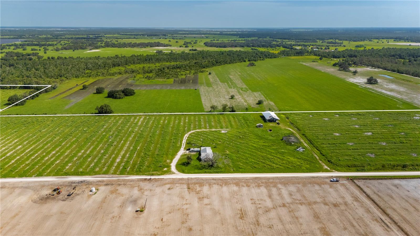Image 15 of 24 For 9480 Gough Road