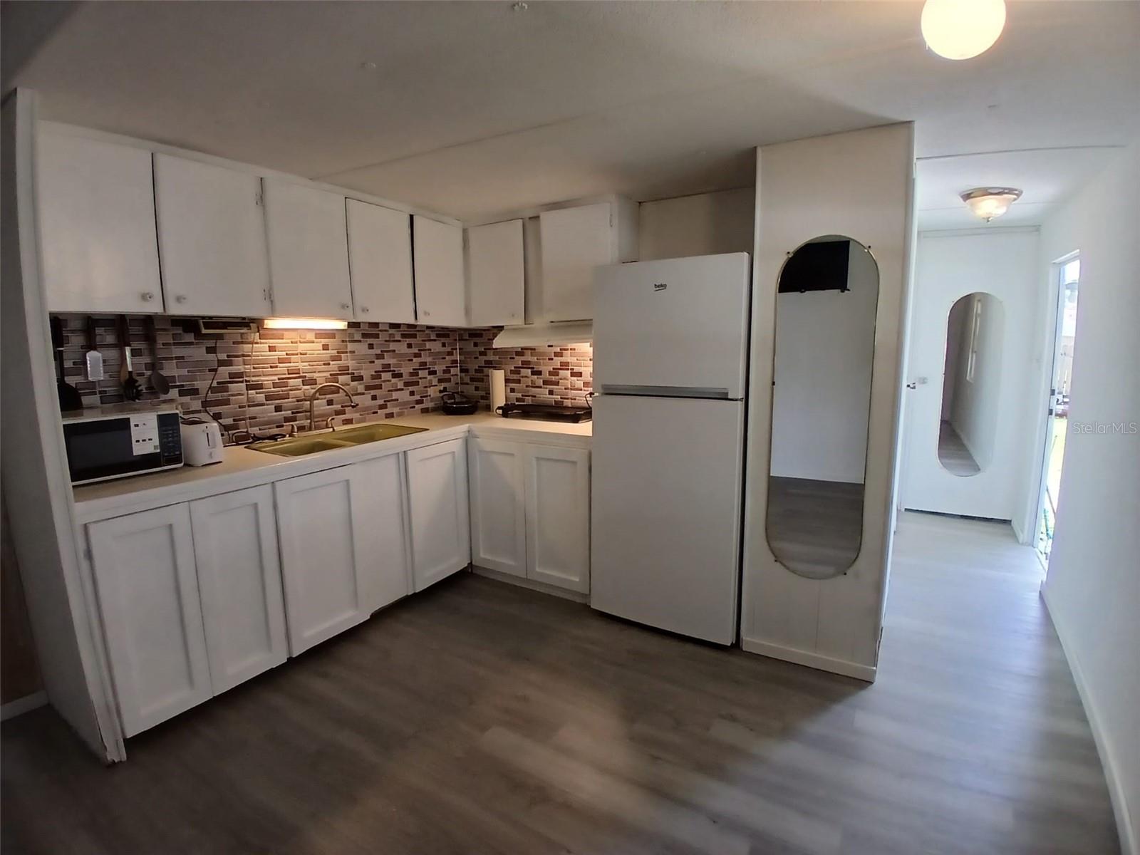 Image 3 of 17 For 6604 Sandra Drive