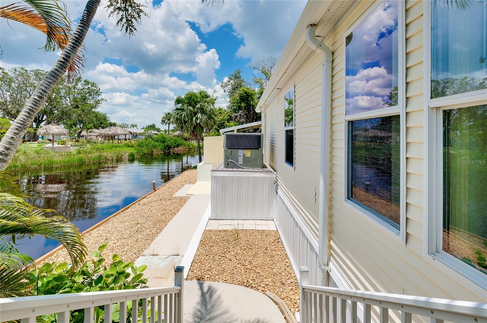 Image 30 of 63 For 24437 Harborview Road A