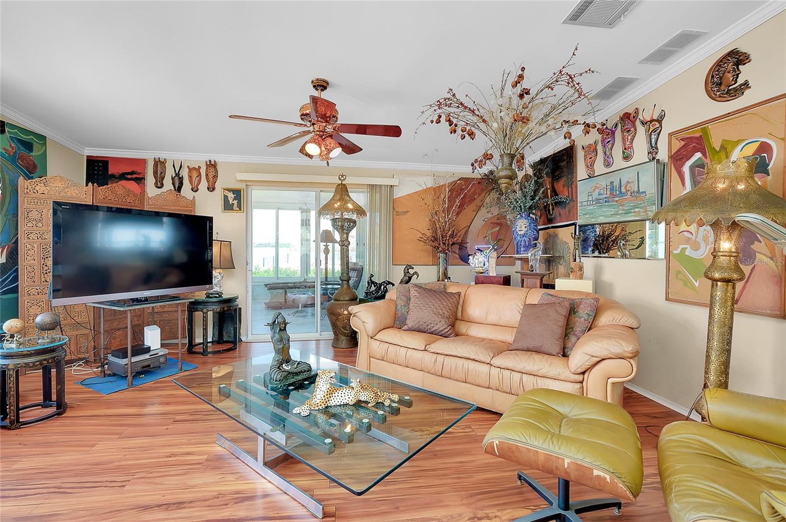 Image 5 of 63 For 24437 Harborview Road A