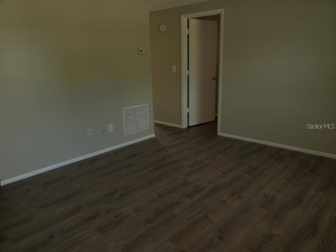 Image 4 of 10 For 6956 Brandywine Drive B