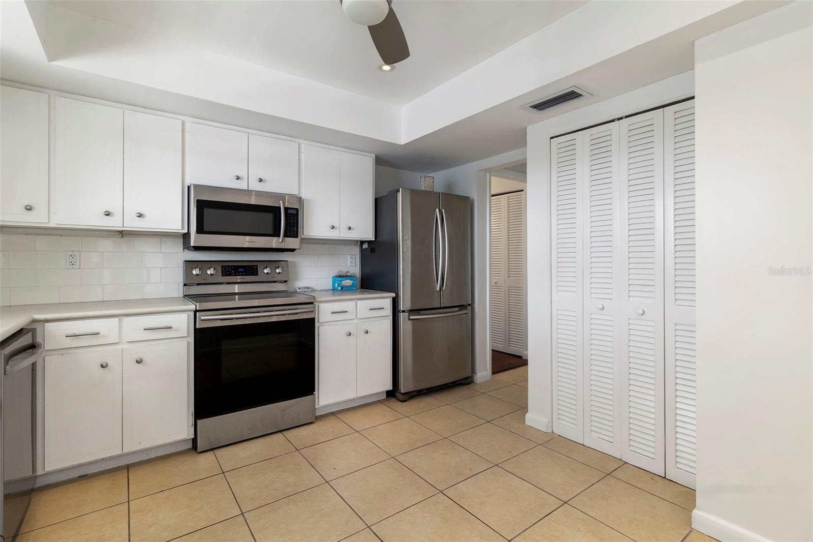 Image 12 of 37 For 1708 Claw Court