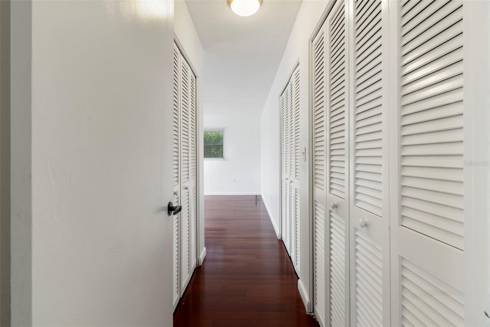 Image 15 of 37 For 1708 Claw Court