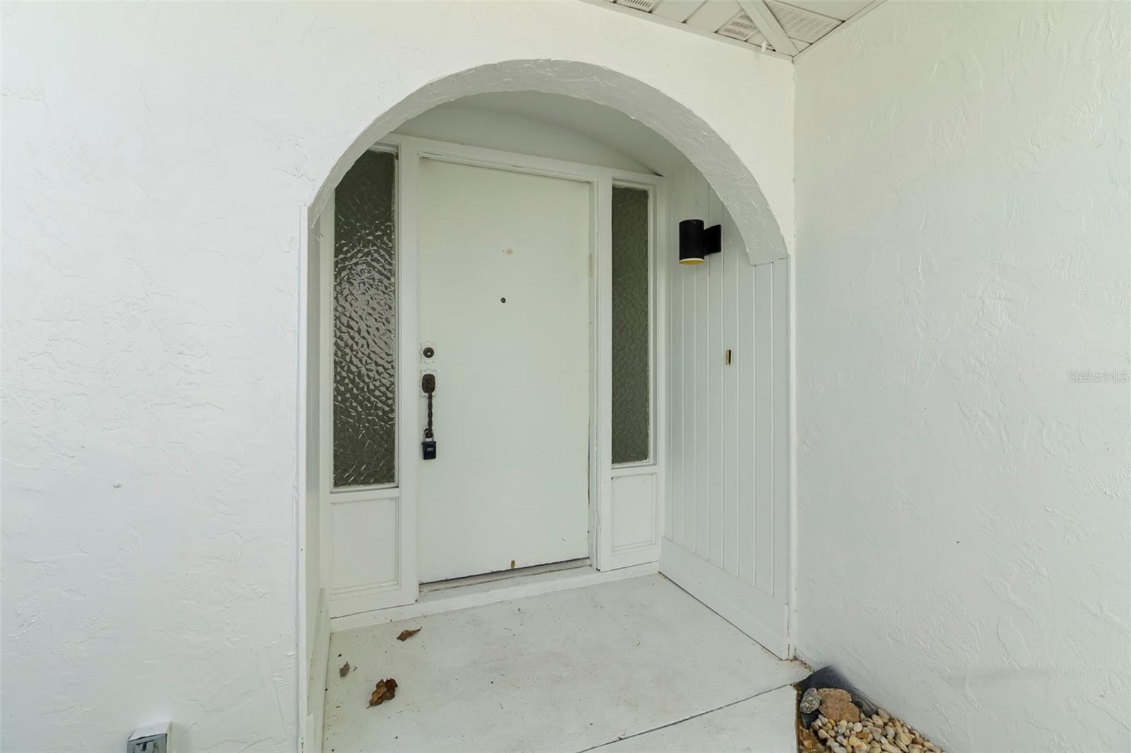 Image 3 of 37 For 1708 Claw Court