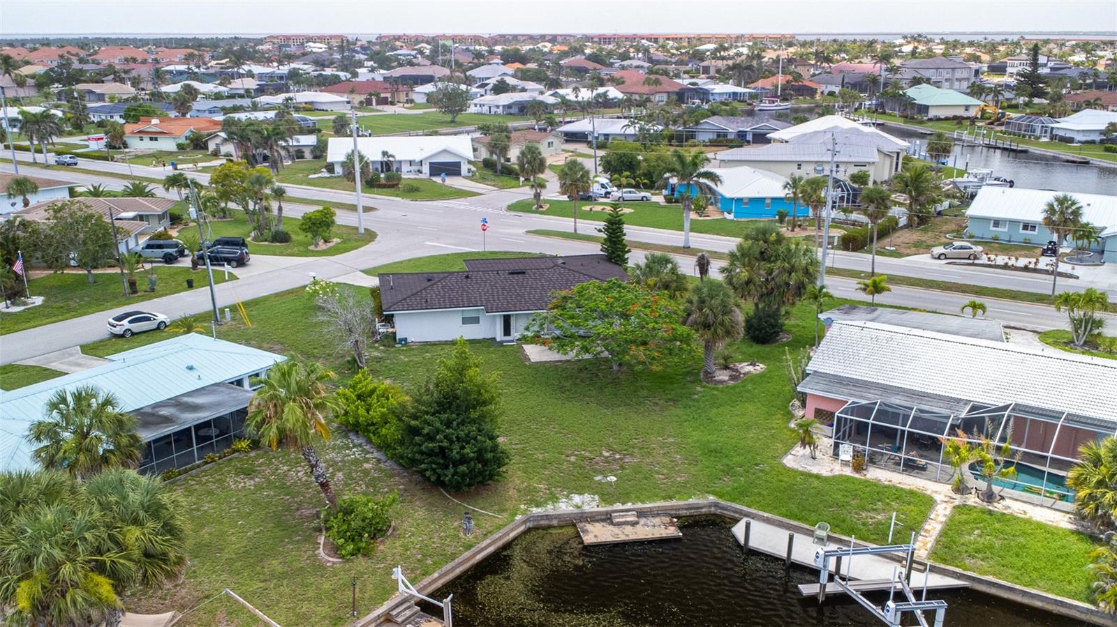 Image 3 of 17 For 210 De Lido Court