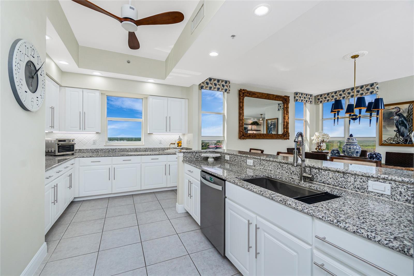 Image 20 of 65 For 3313 Sunset Key Cir  701