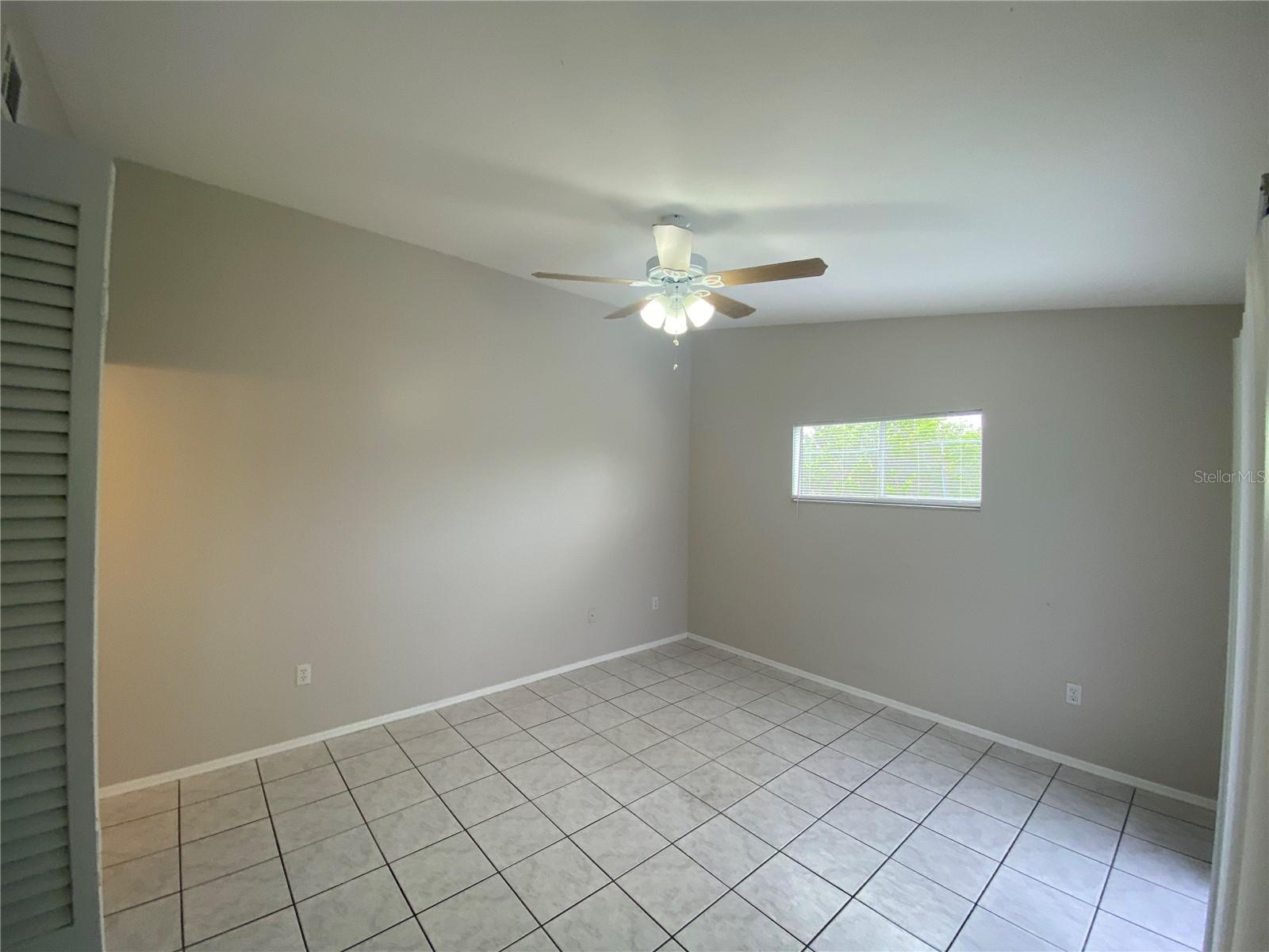 Image 21 of 26 For 3300 Loveland Boulevard 2102