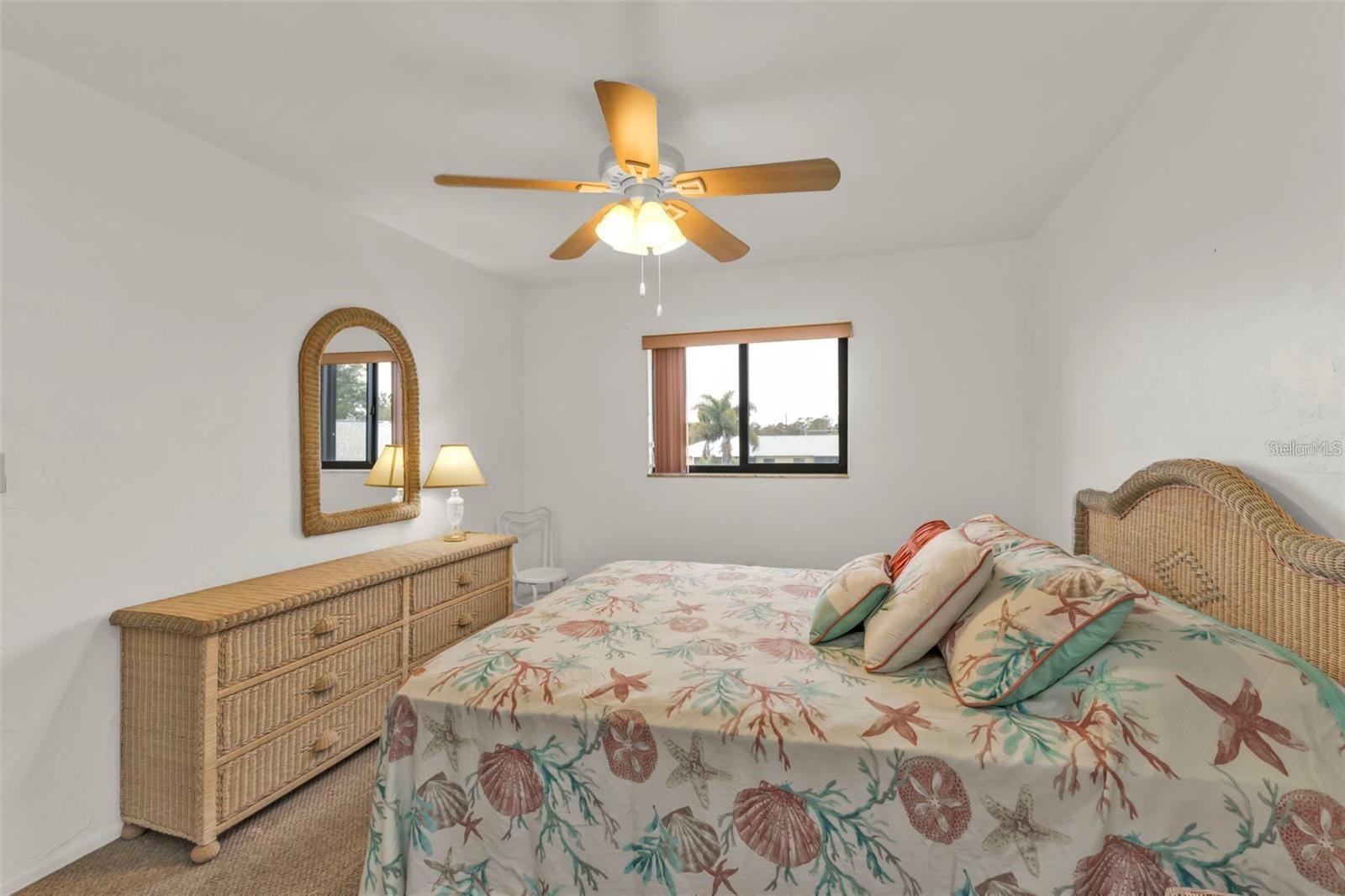 Image 14 of 27 For 25225 Rampart Boulevard 1606