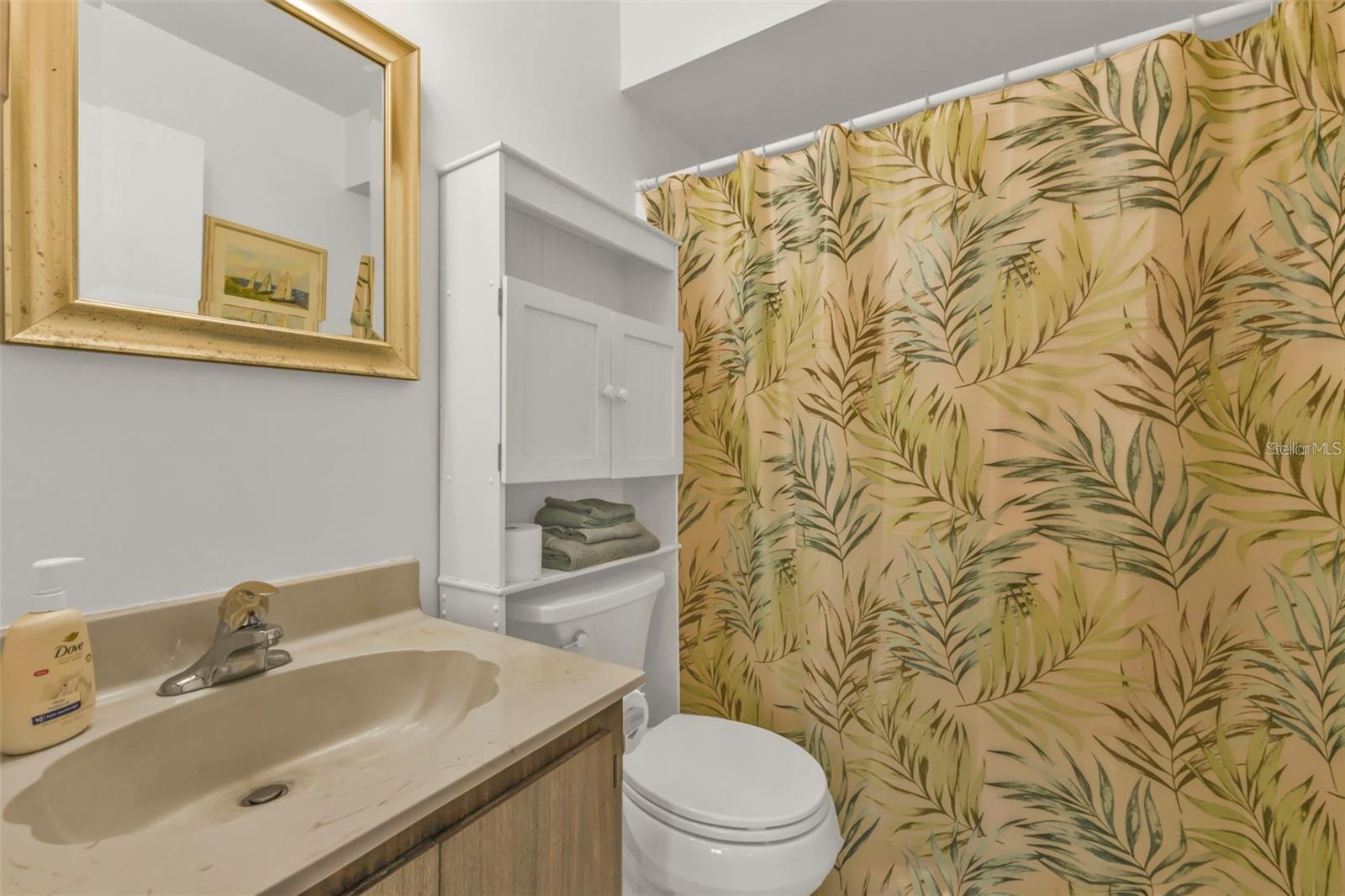 Image 16 of 27 For 25225 Rampart Boulevard 1606