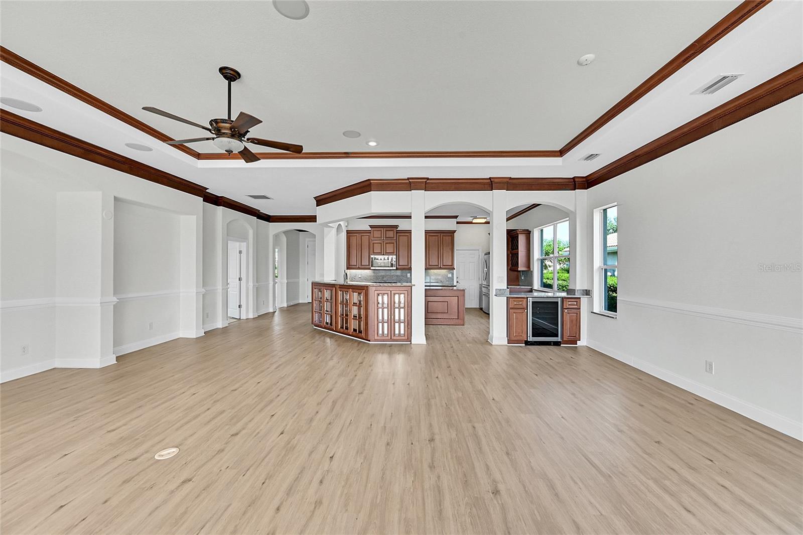 Image 16 of 64 For 333 Cipriani Way
