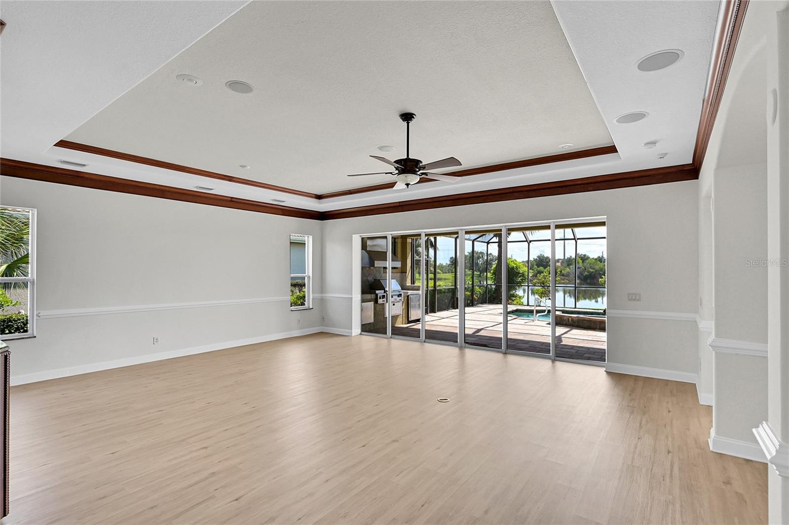 Image 20 of 64 For 333 Cipriani Way