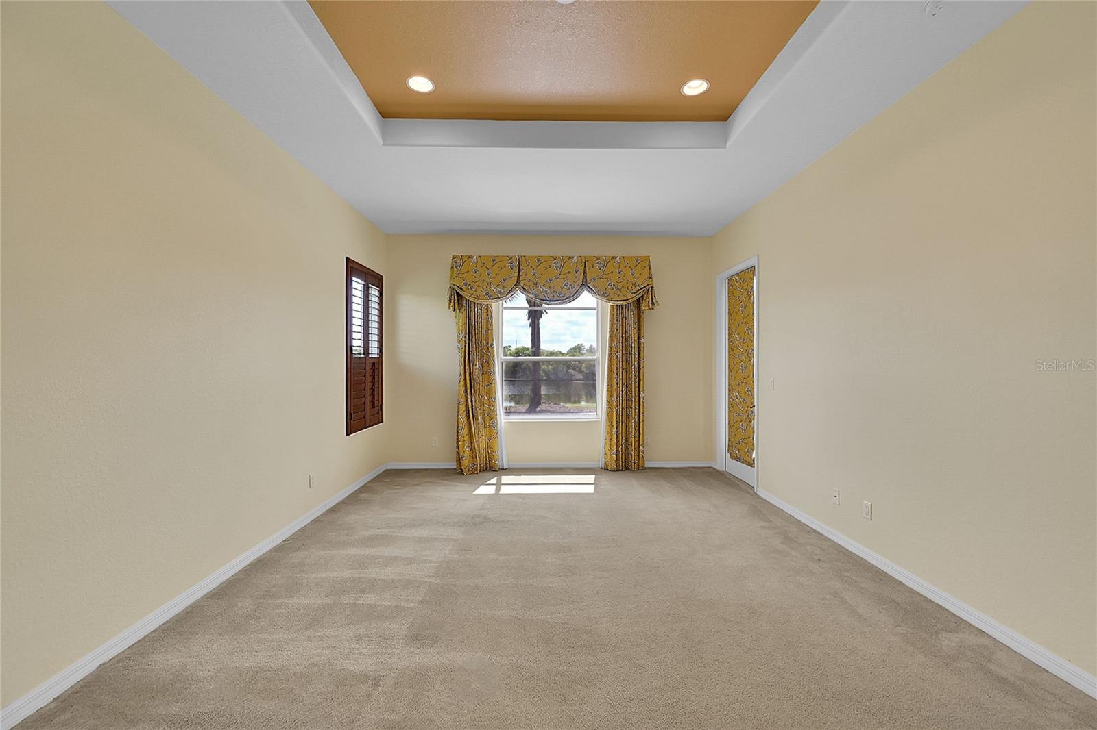 Image 15 of 62 For 337 Cipriani Way