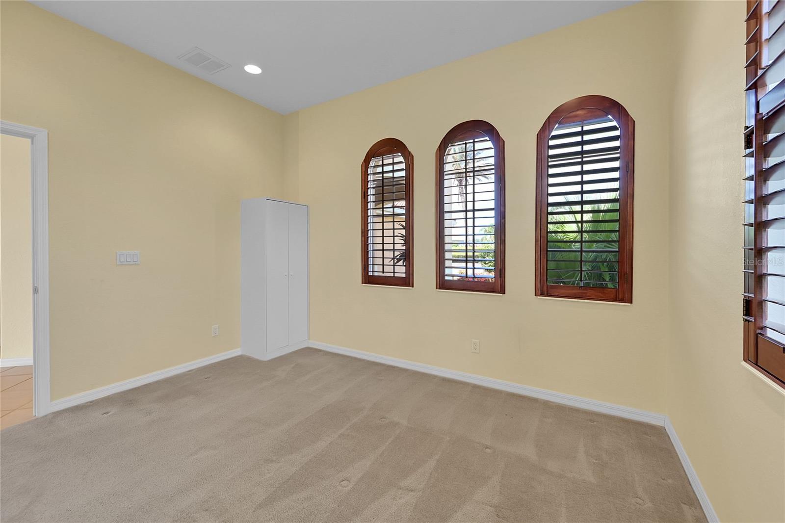 Image 25 of 62 For 337 Cipriani Way