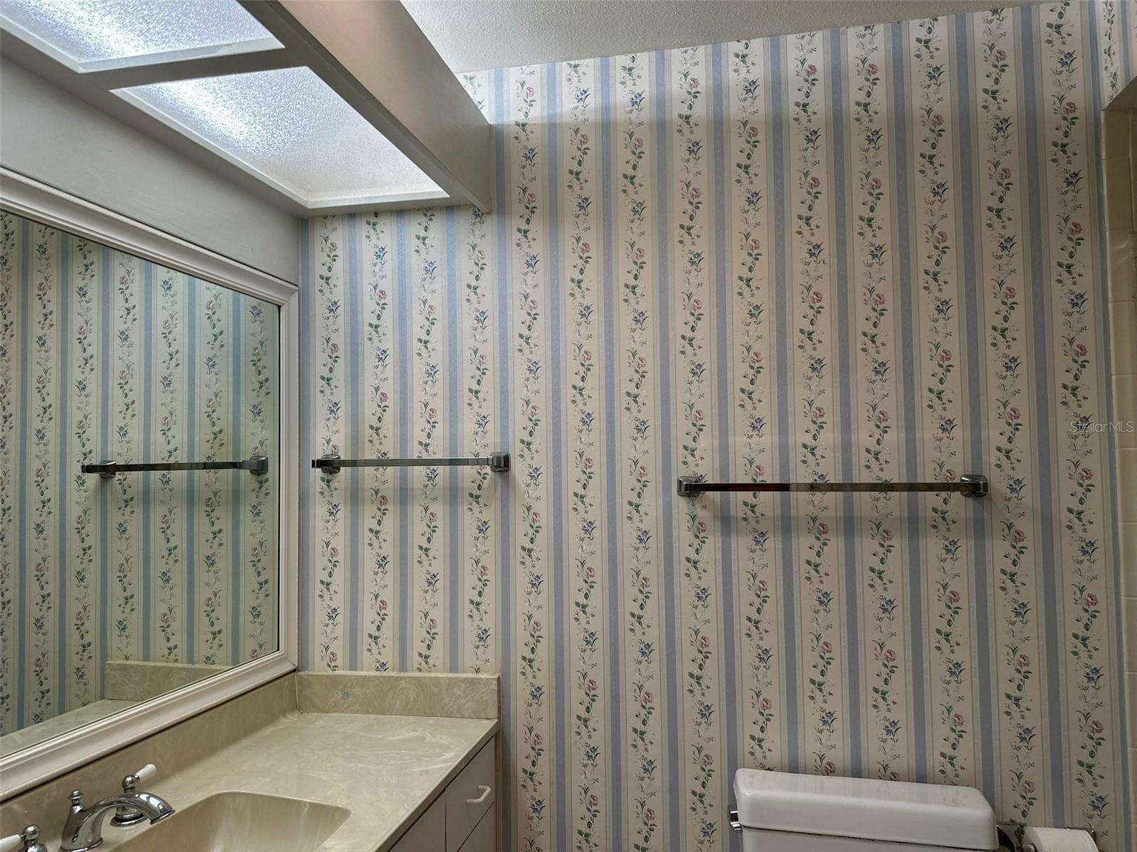 Image 32 of 42 For 11250 Essex Drive