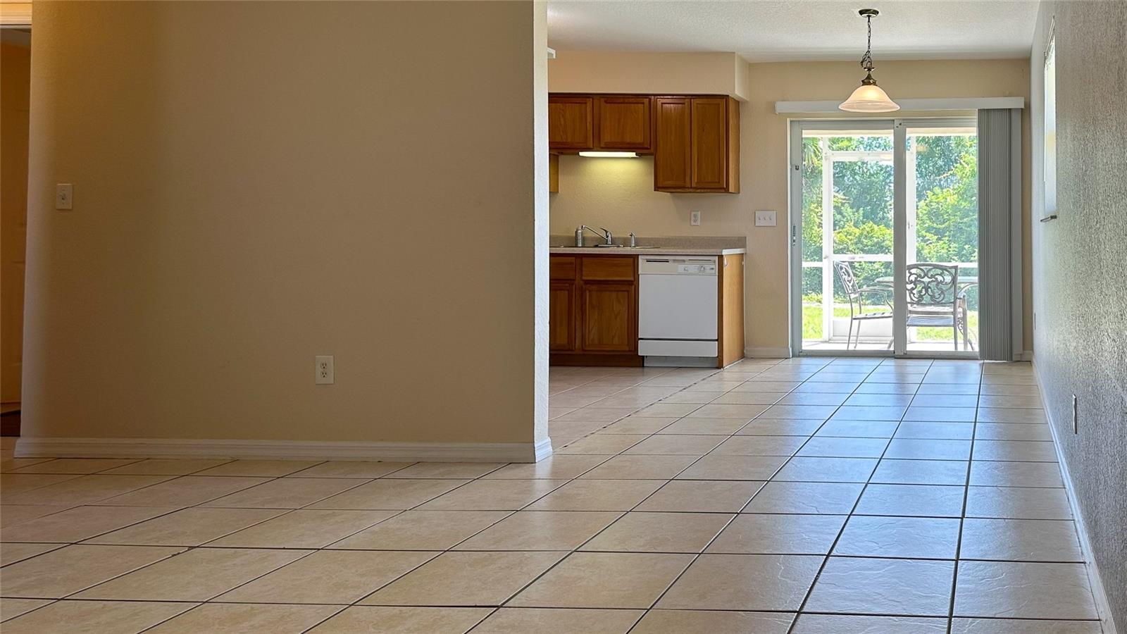 Image 22 of 29 For 6944 Rosemont Drive