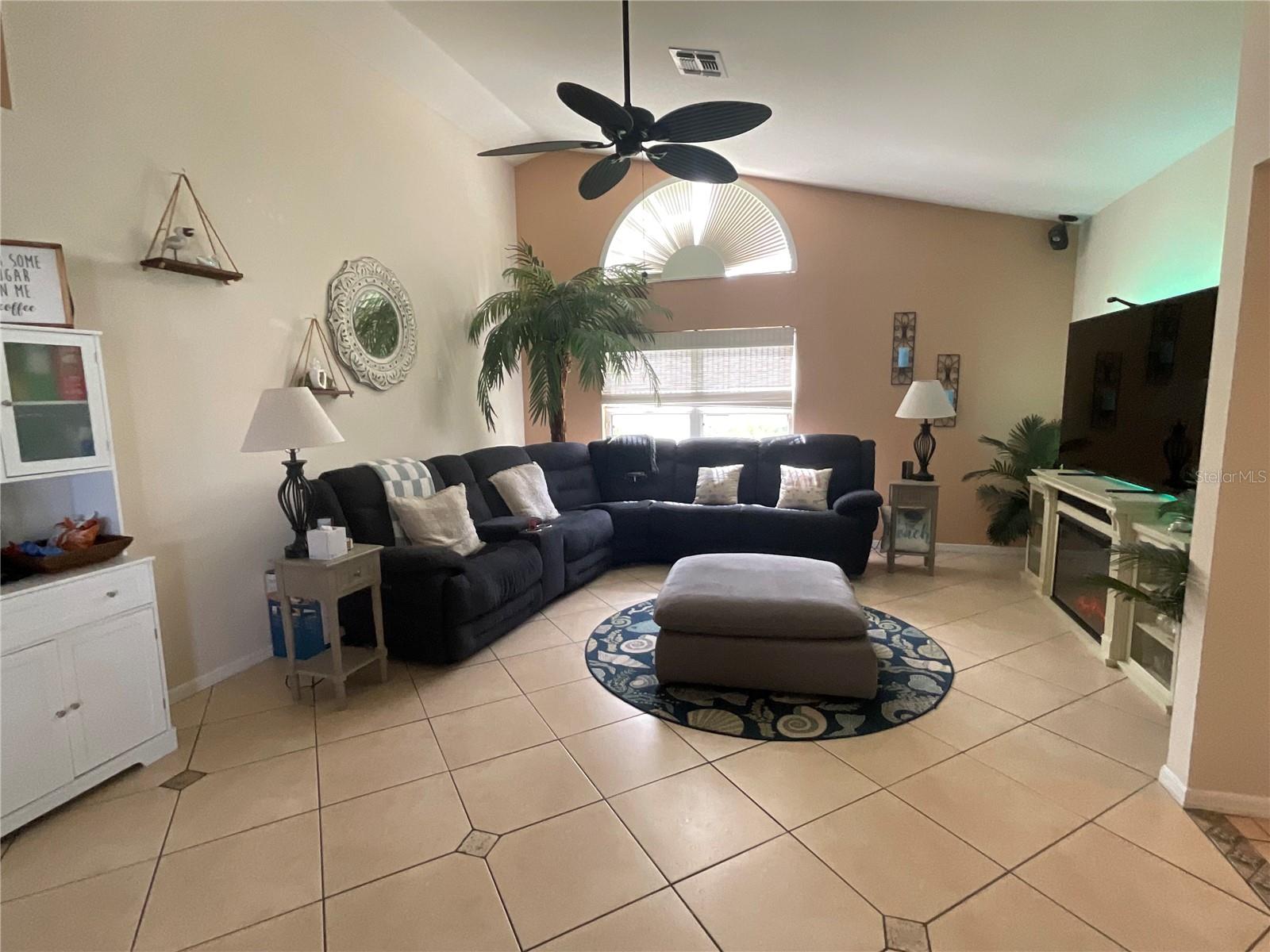 Image 11 of 29 For 1040 Bay Harbor Drive