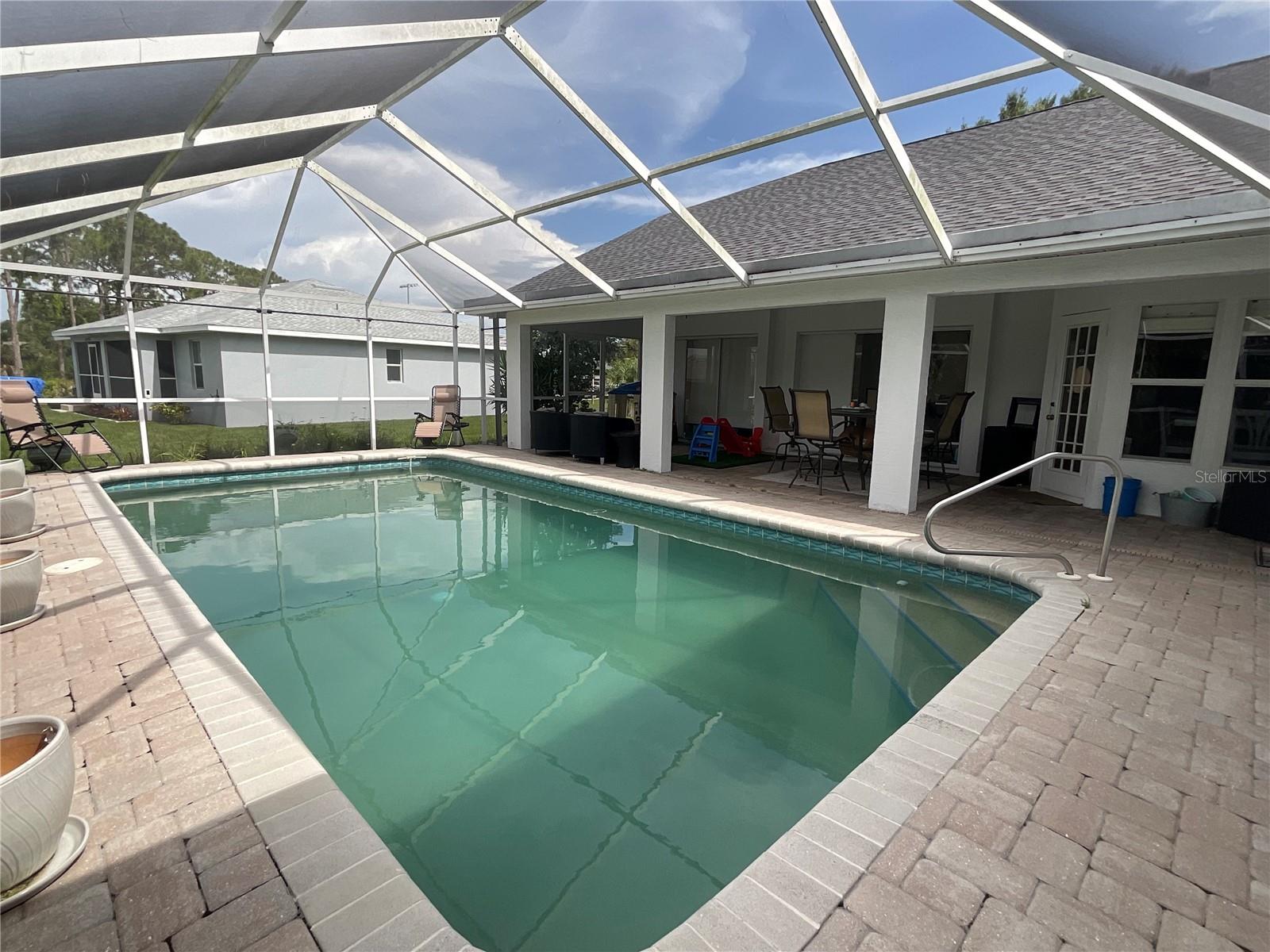 Image 4 of 29 For 1040 Bay Harbor Drive