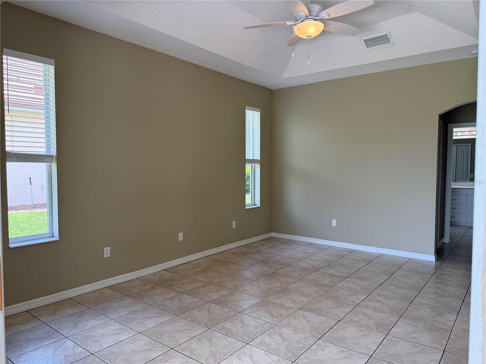 Image 16 of 37 For 2760 Royal Palm Drive