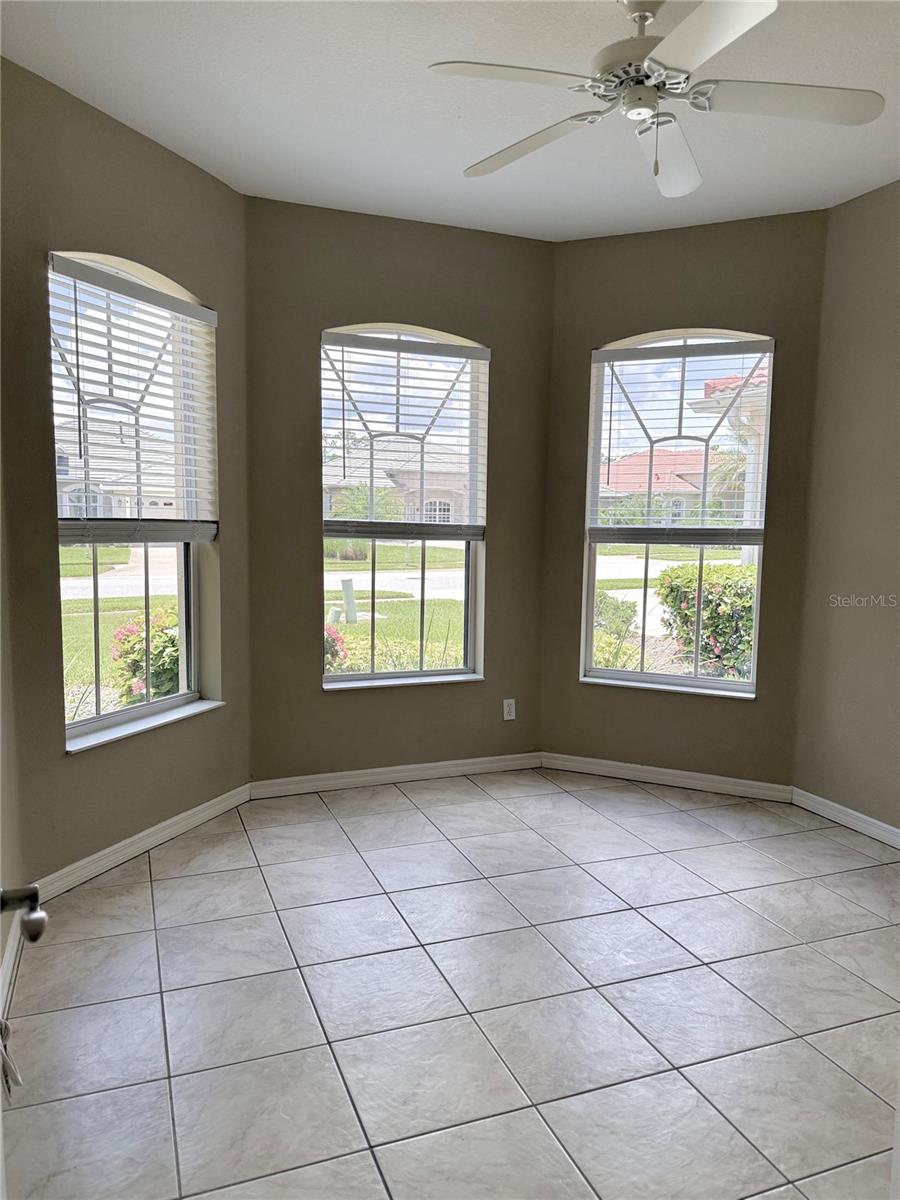 Image 23 of 37 For 2760 Royal Palm Drive