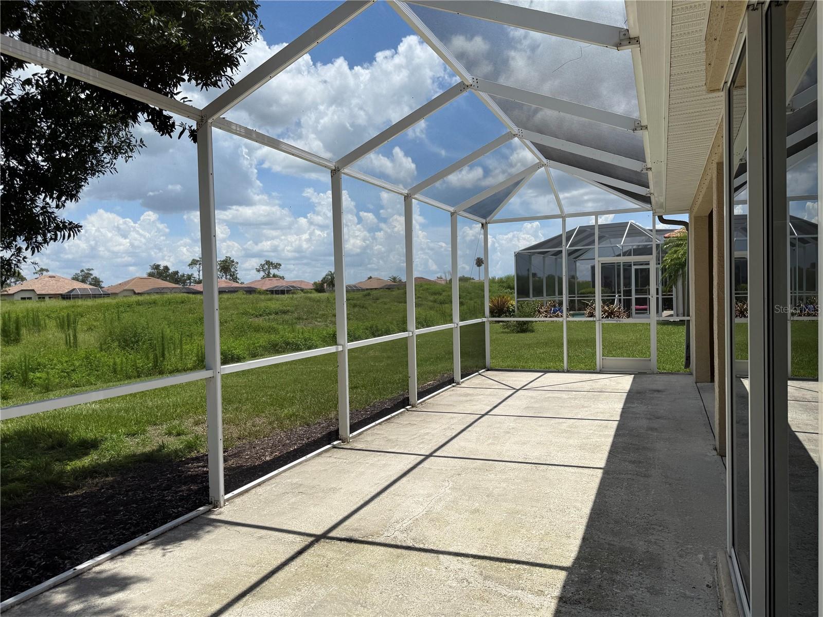Image 29 of 37 For 2760 Royal Palm Drive