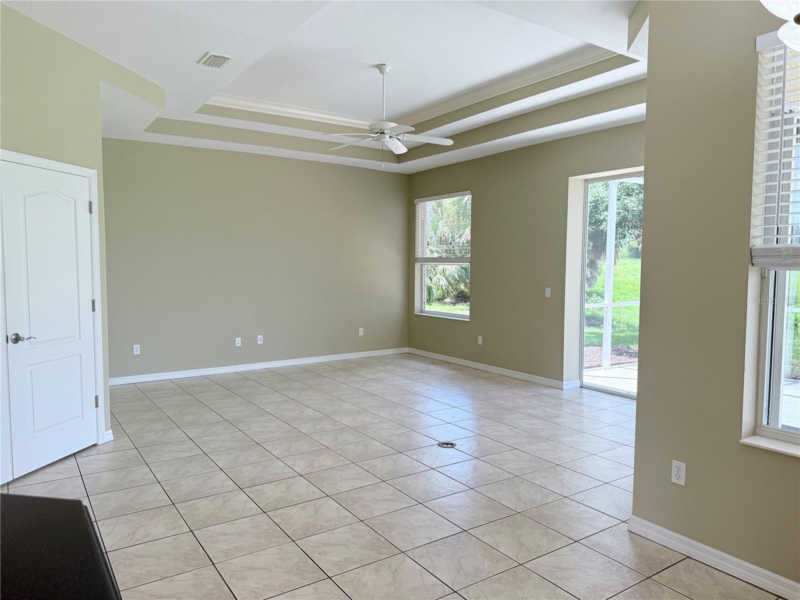 Image 30 of 37 For 2760 Royal Palm Drive