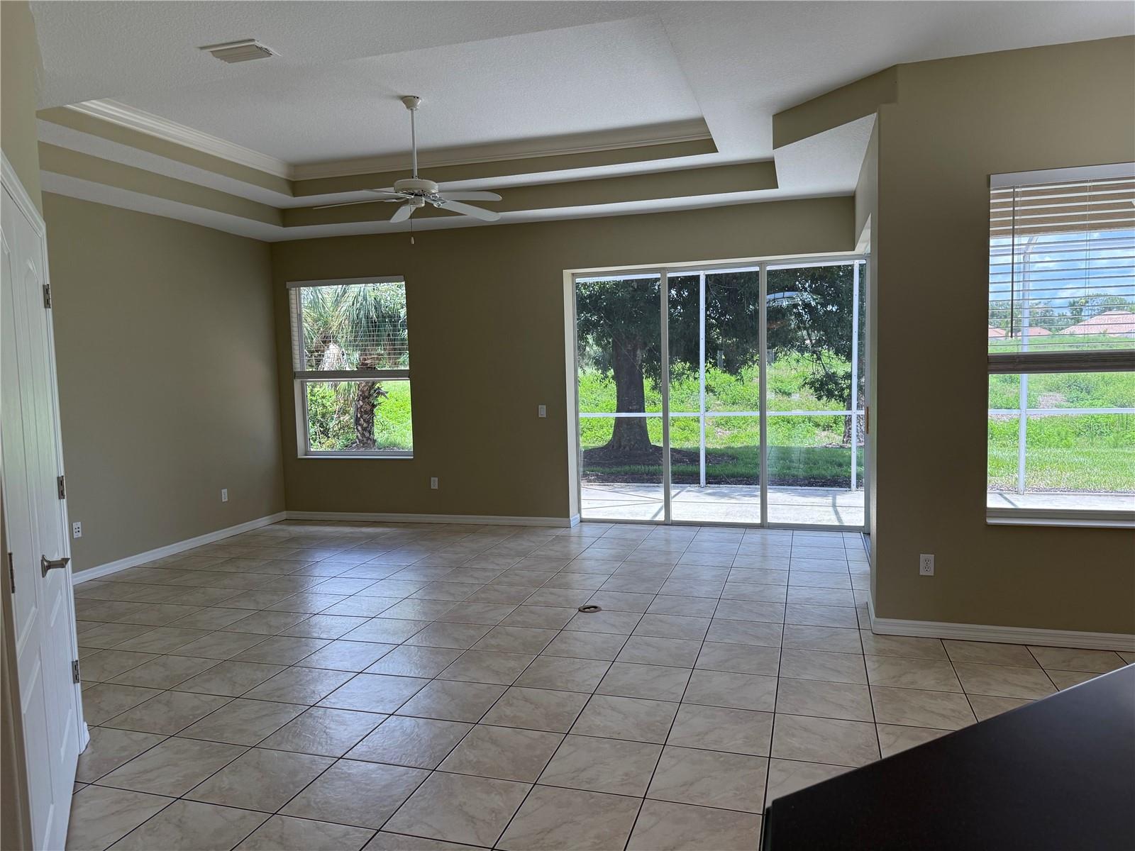 Image 7 of 37 For 2760 Royal Palm Drive