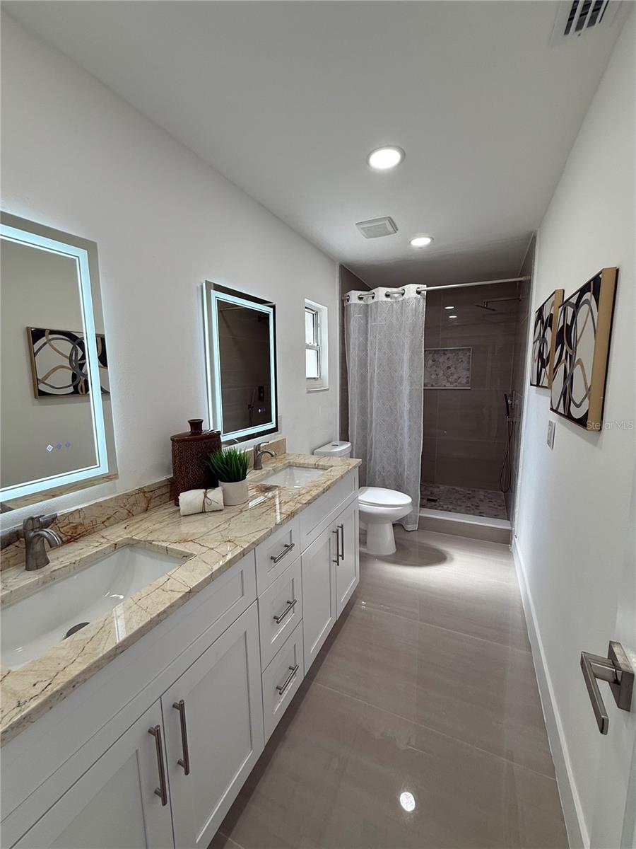 Image 9 of 19 For 11772 96th Place