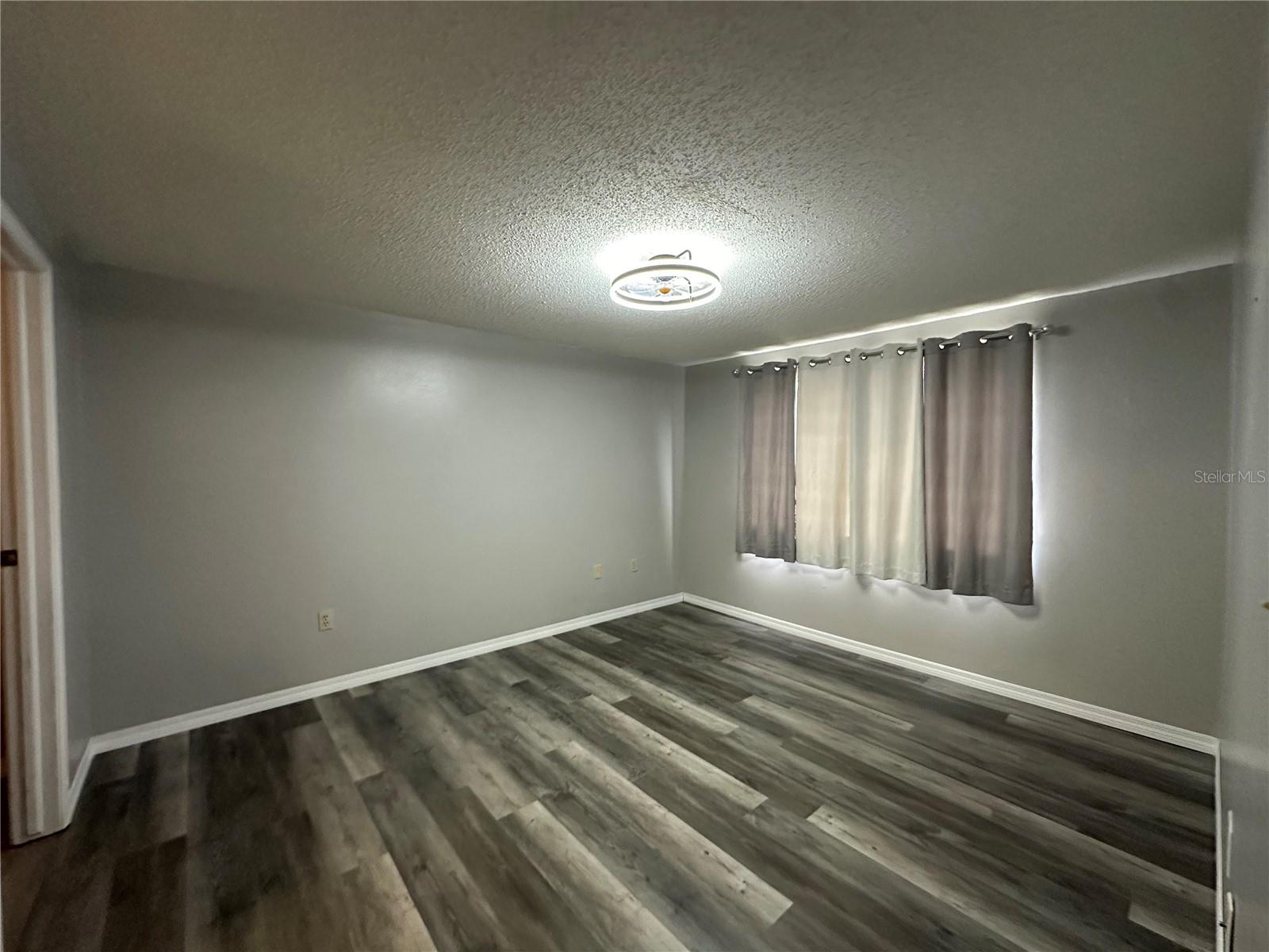 Image 10 of 20 For 22291 Westchester Boulevard 502