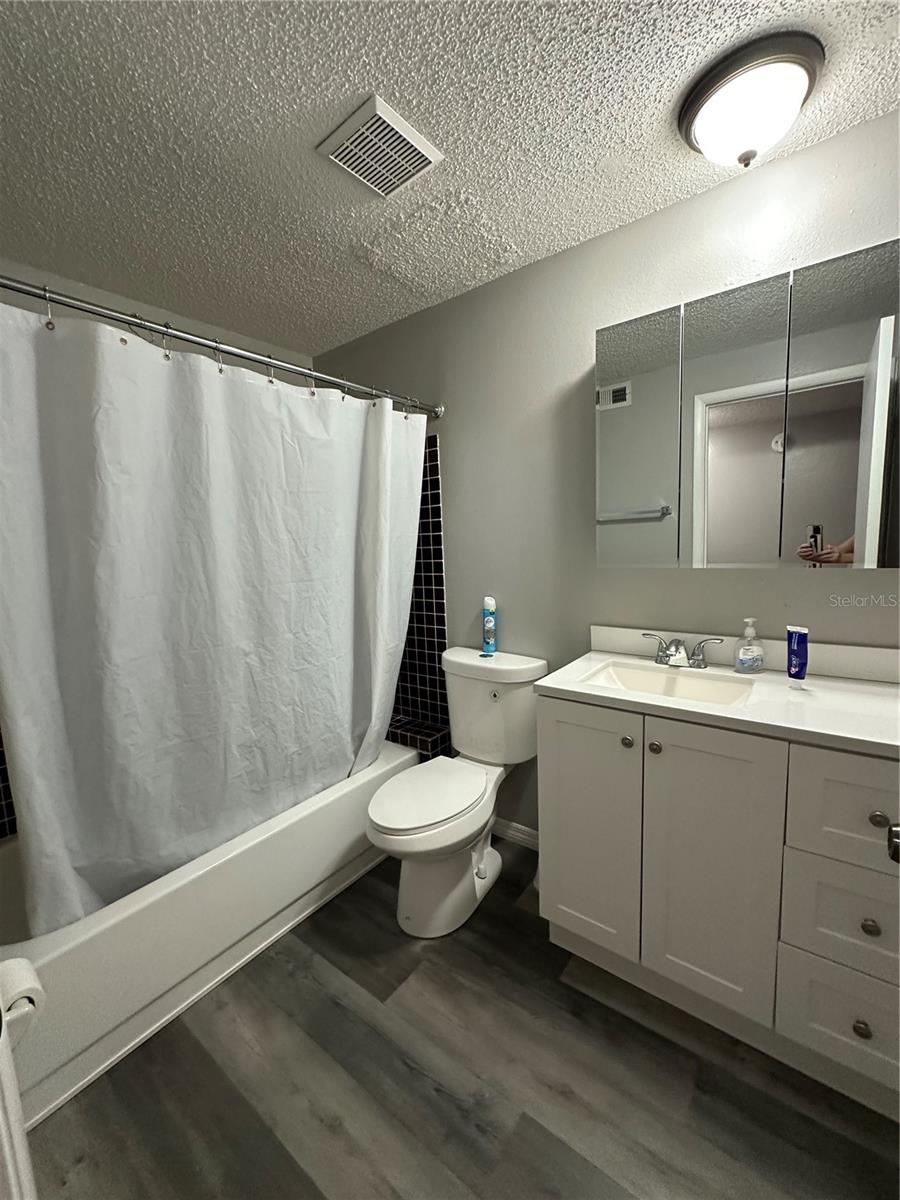 Image 15 of 20 For 22291 Westchester Boulevard 502