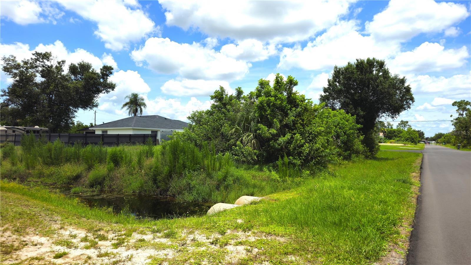 Image 10 of 18 For 10271 Waterford Avenue