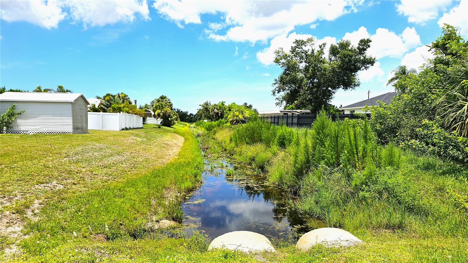 Image 9 of 18 For 10271 Waterford Avenue