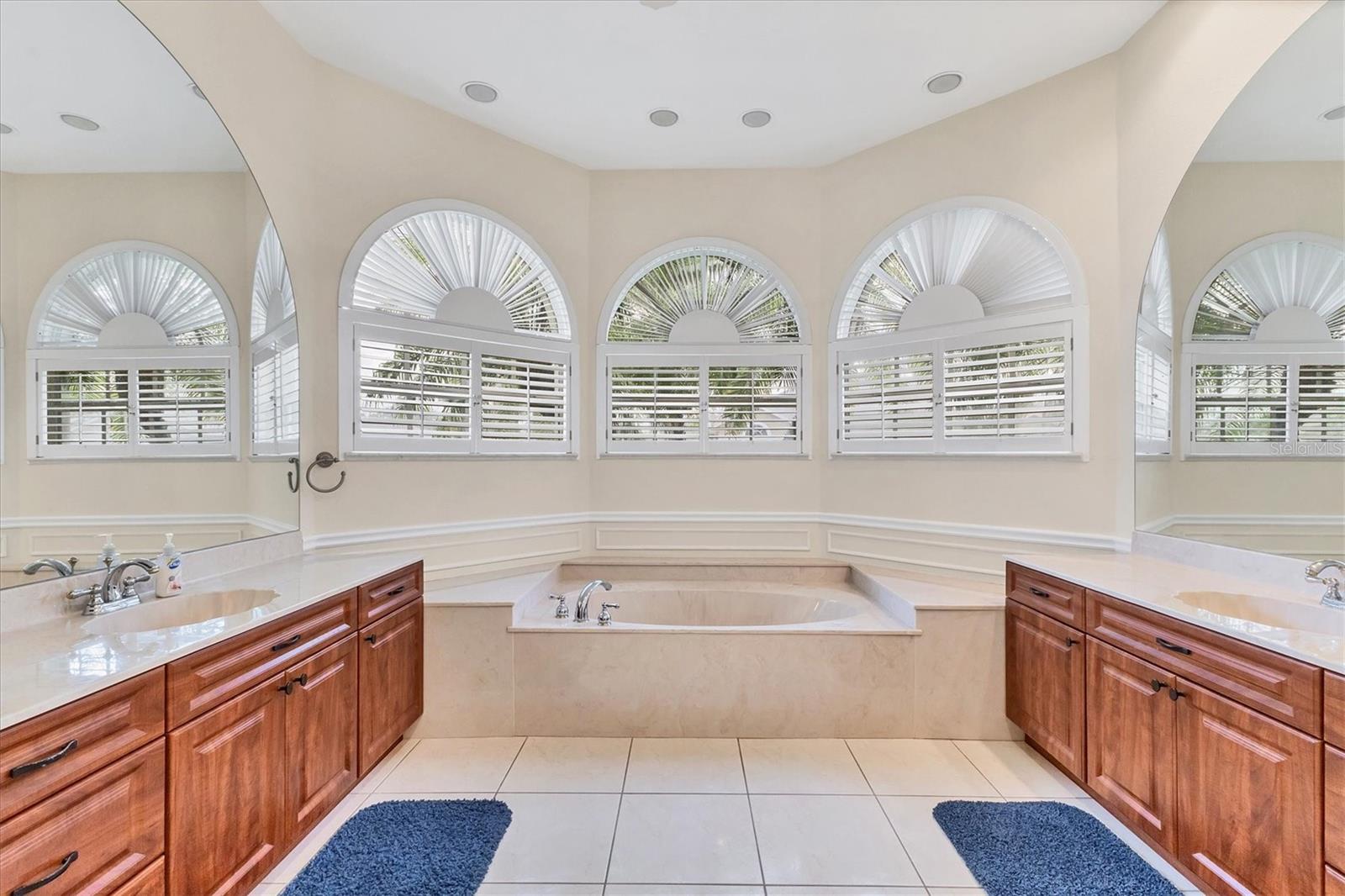 Image 33 of 43 For 2511 Pebble Creek Place