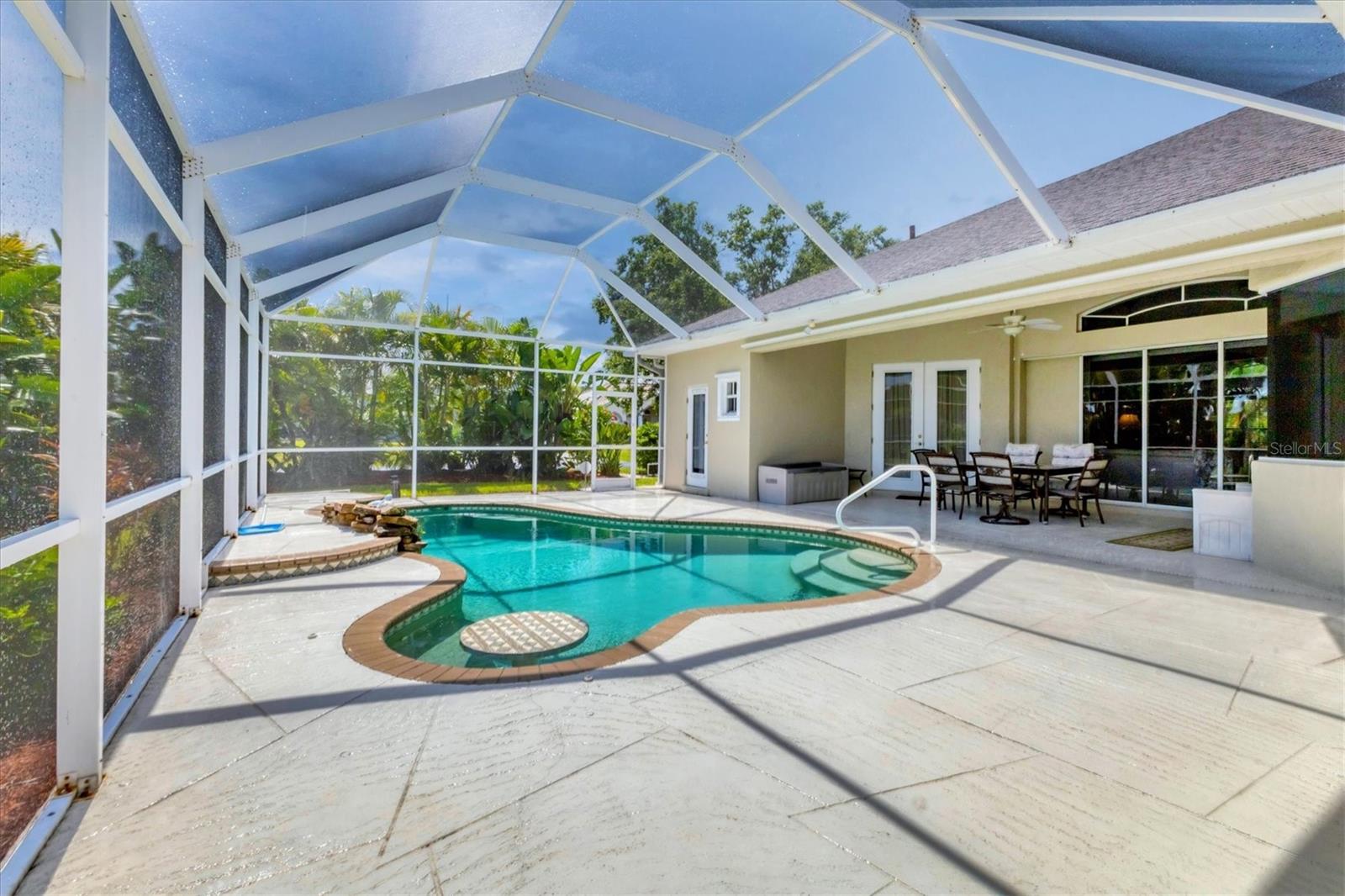 Image 37 of 43 For 2511 Pebble Creek Place