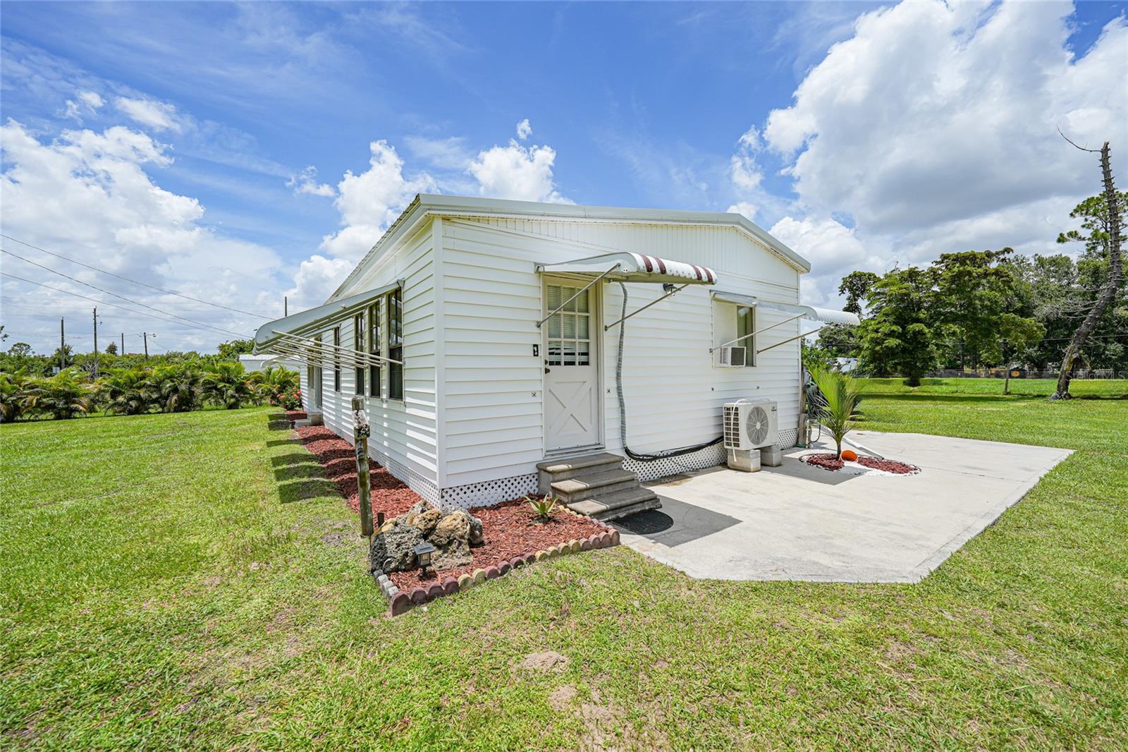 Image 34 of 40 For 15320 Mango Drive