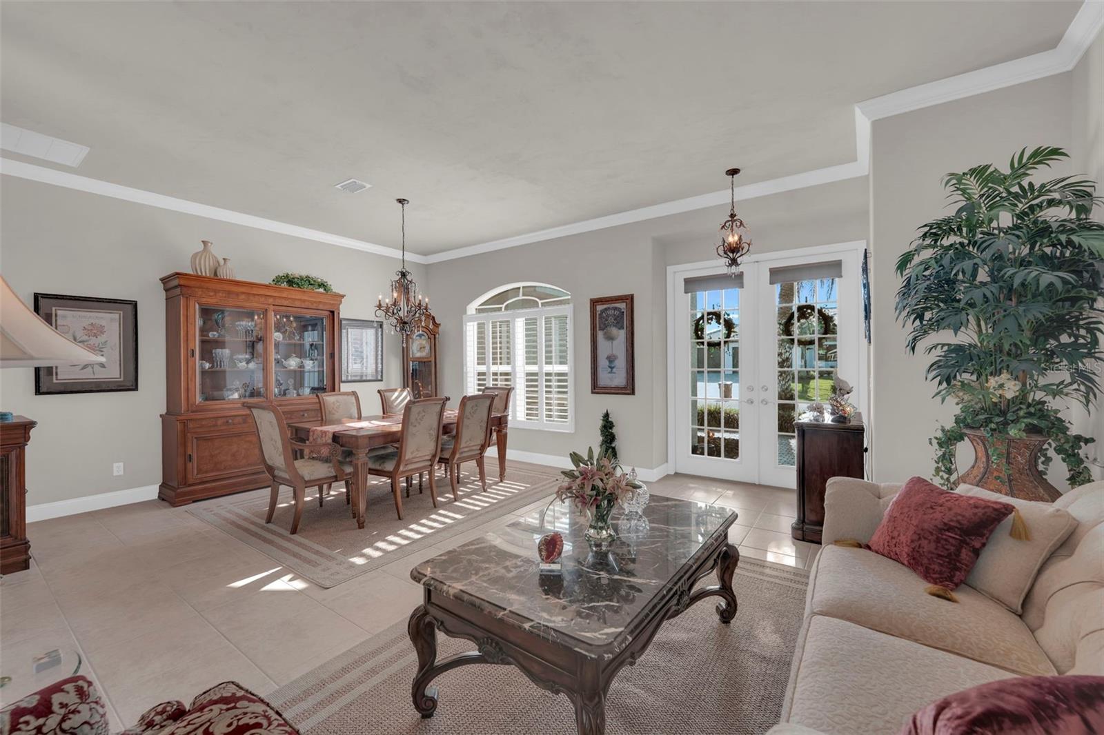 Image 28 of 76 For 5212 8th Court