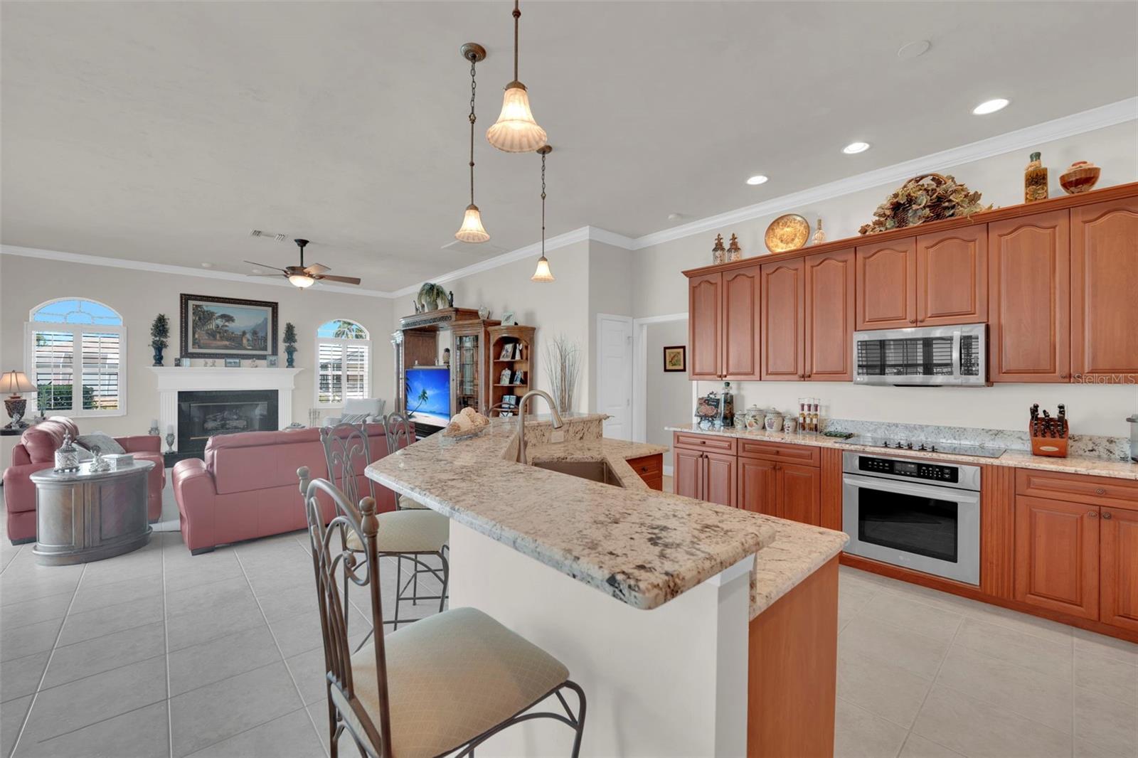 Image 42 of 76 For 5212 8th Court