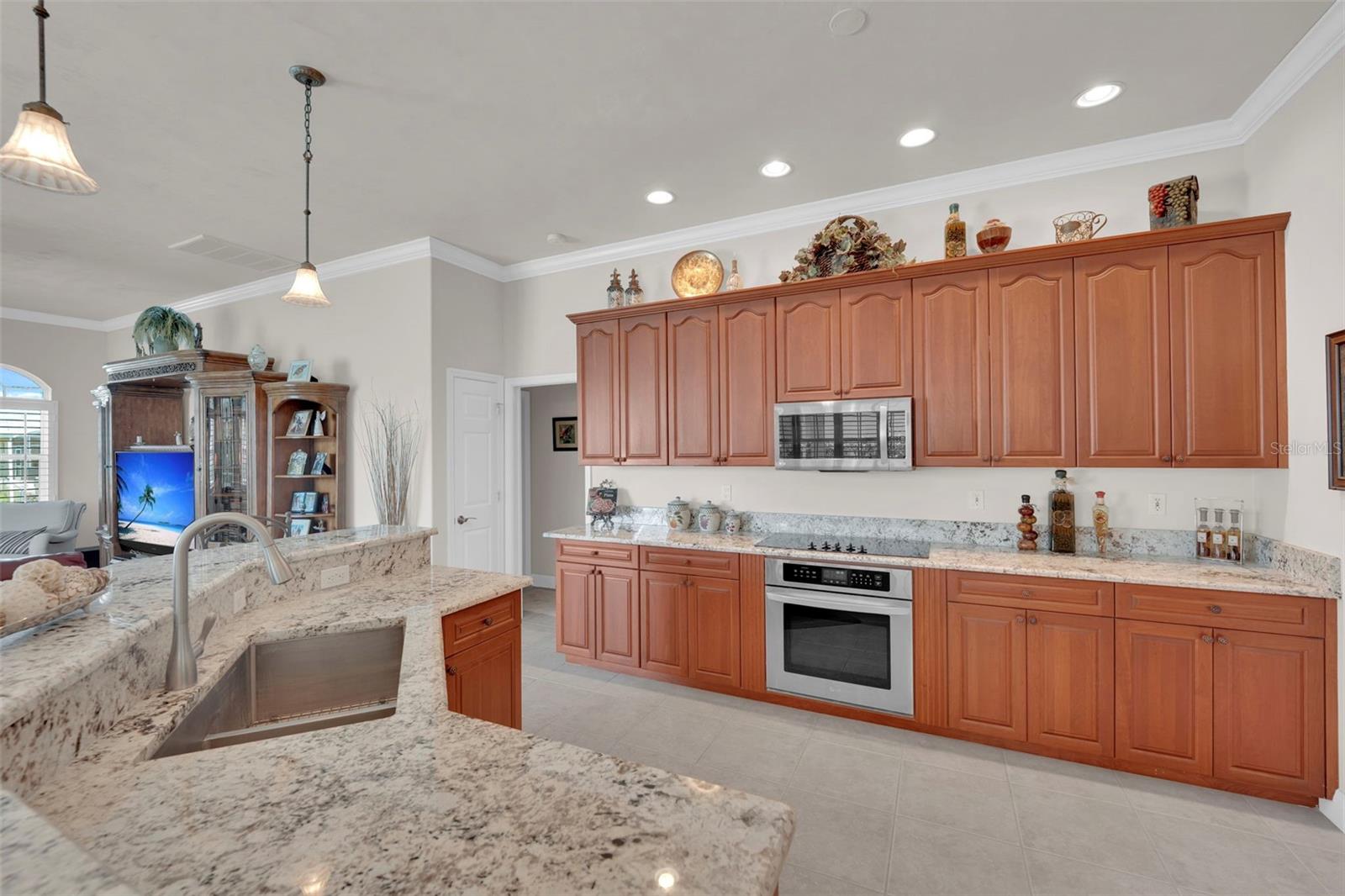 Image 49 of 76 For 5212 8th Court