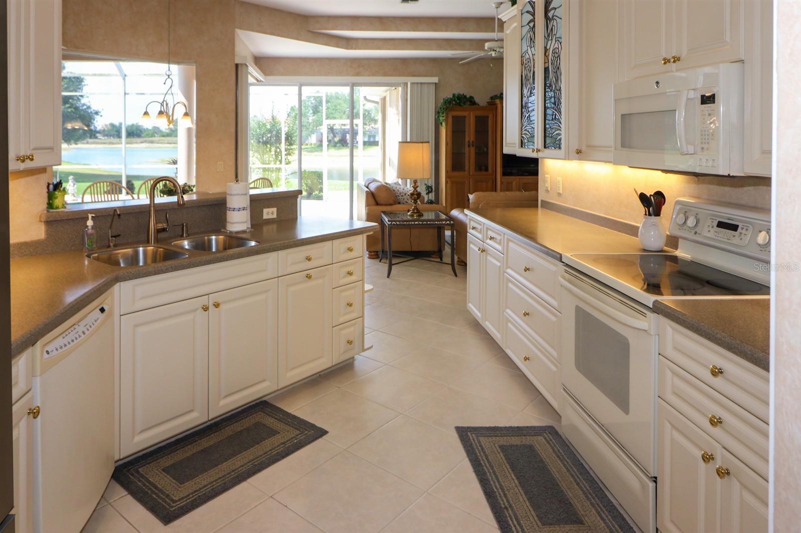 Image 11 of 55 For 1855 Silver Palm Road