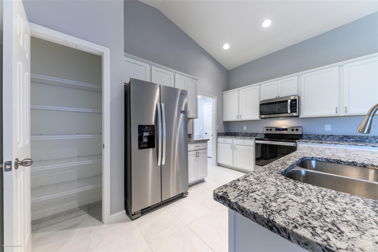 Image 18 of 50 For 25583 Deep Creek Boulevard